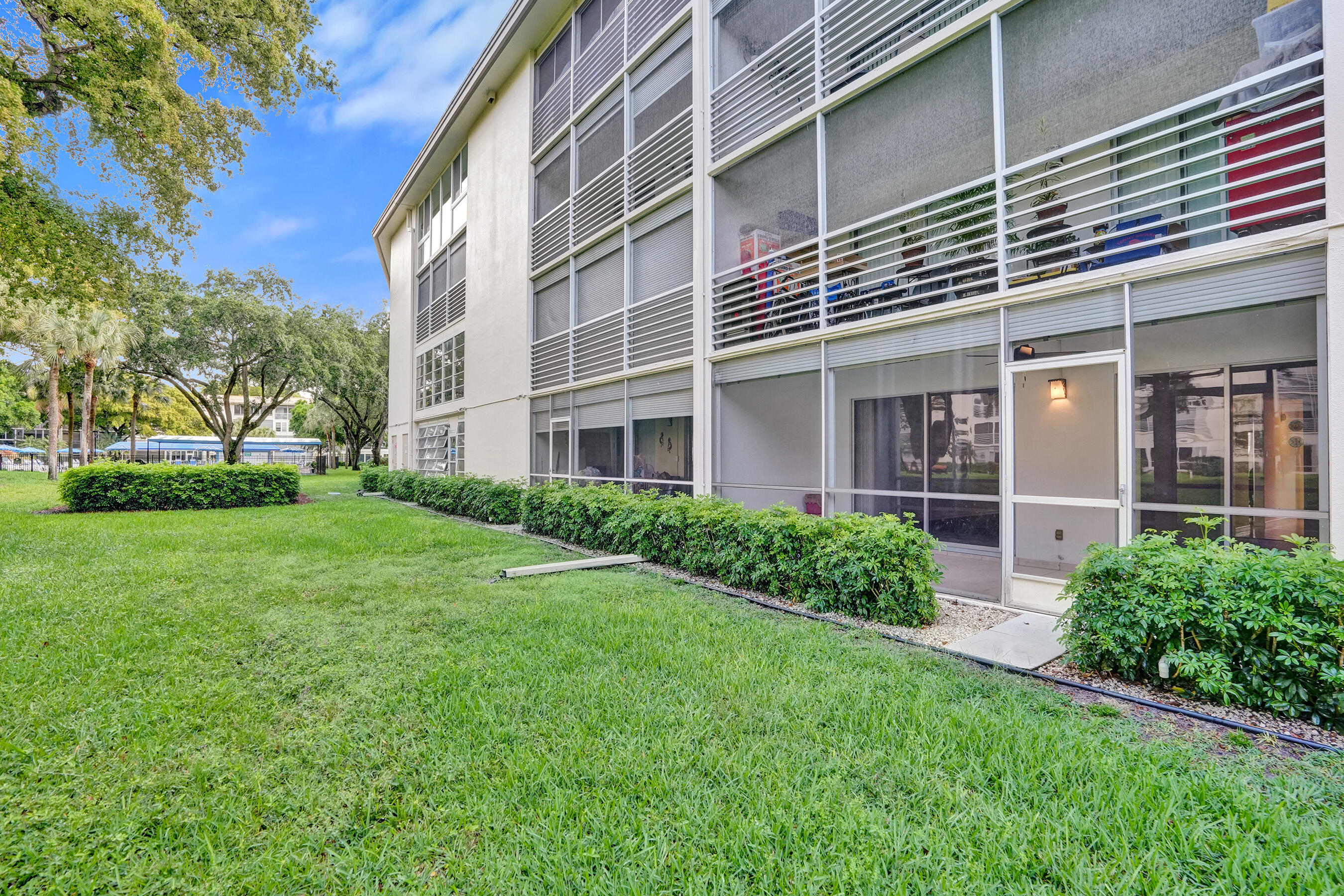 2303 Lucaya Lane E1