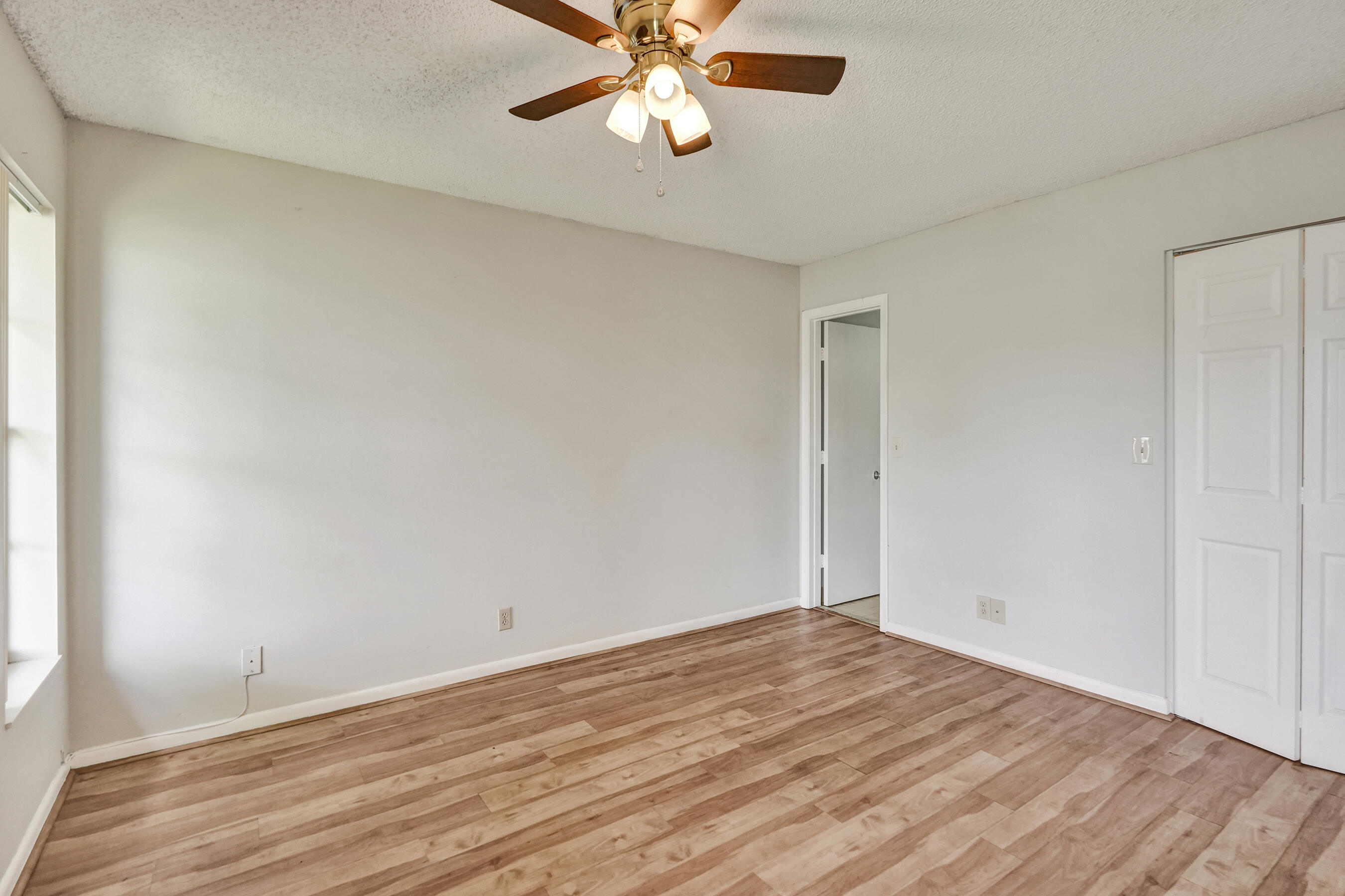 617 Banks Road 617