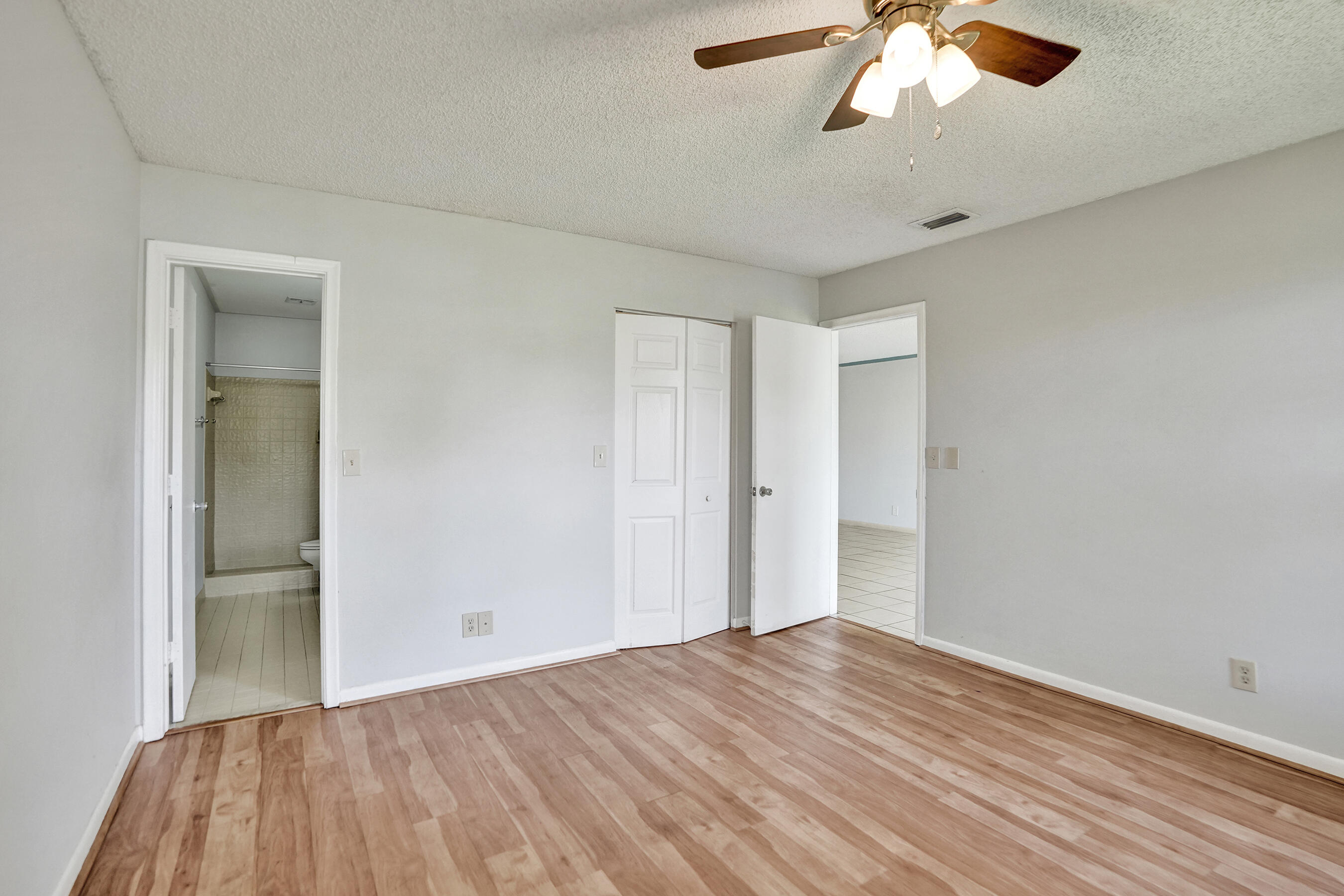 617 Banks Road 617
