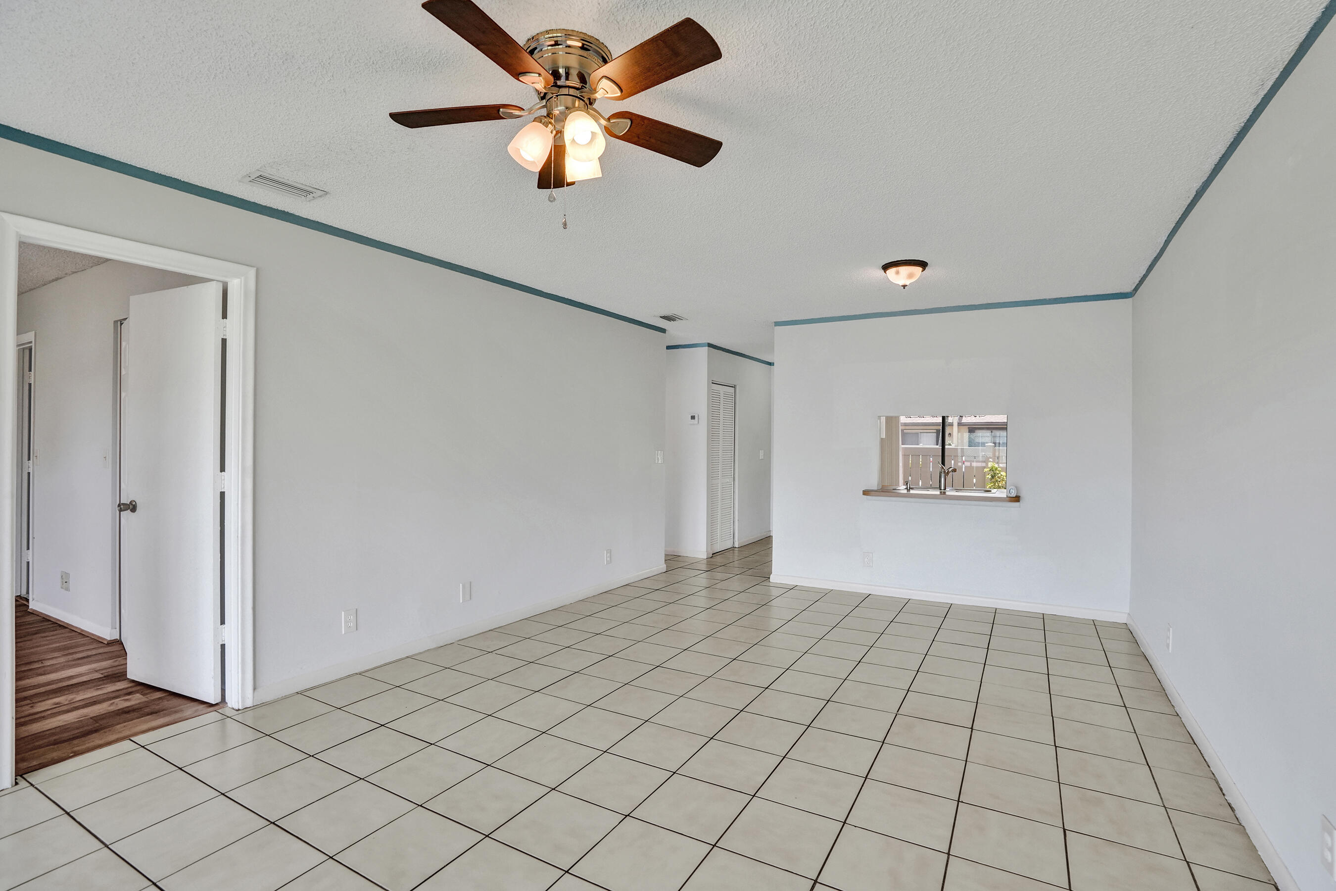617 Banks Road 617