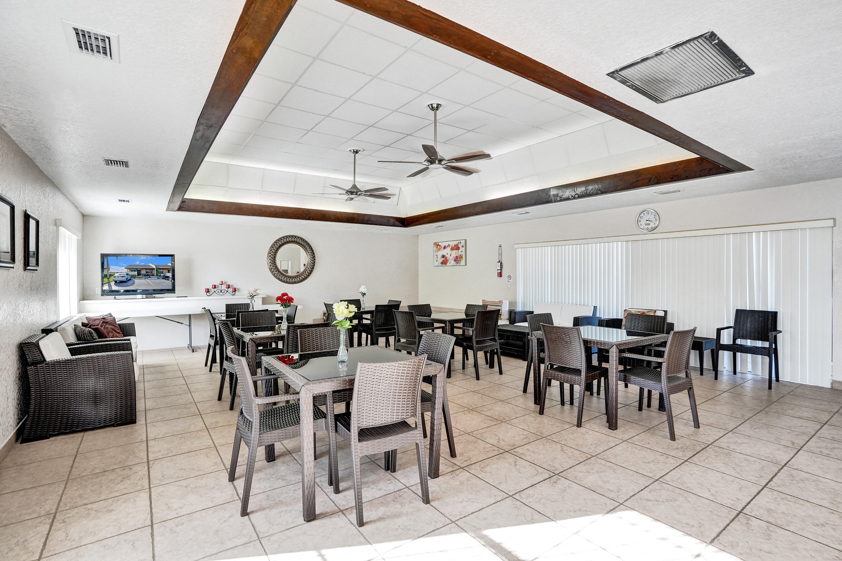 617 Banks Road 617