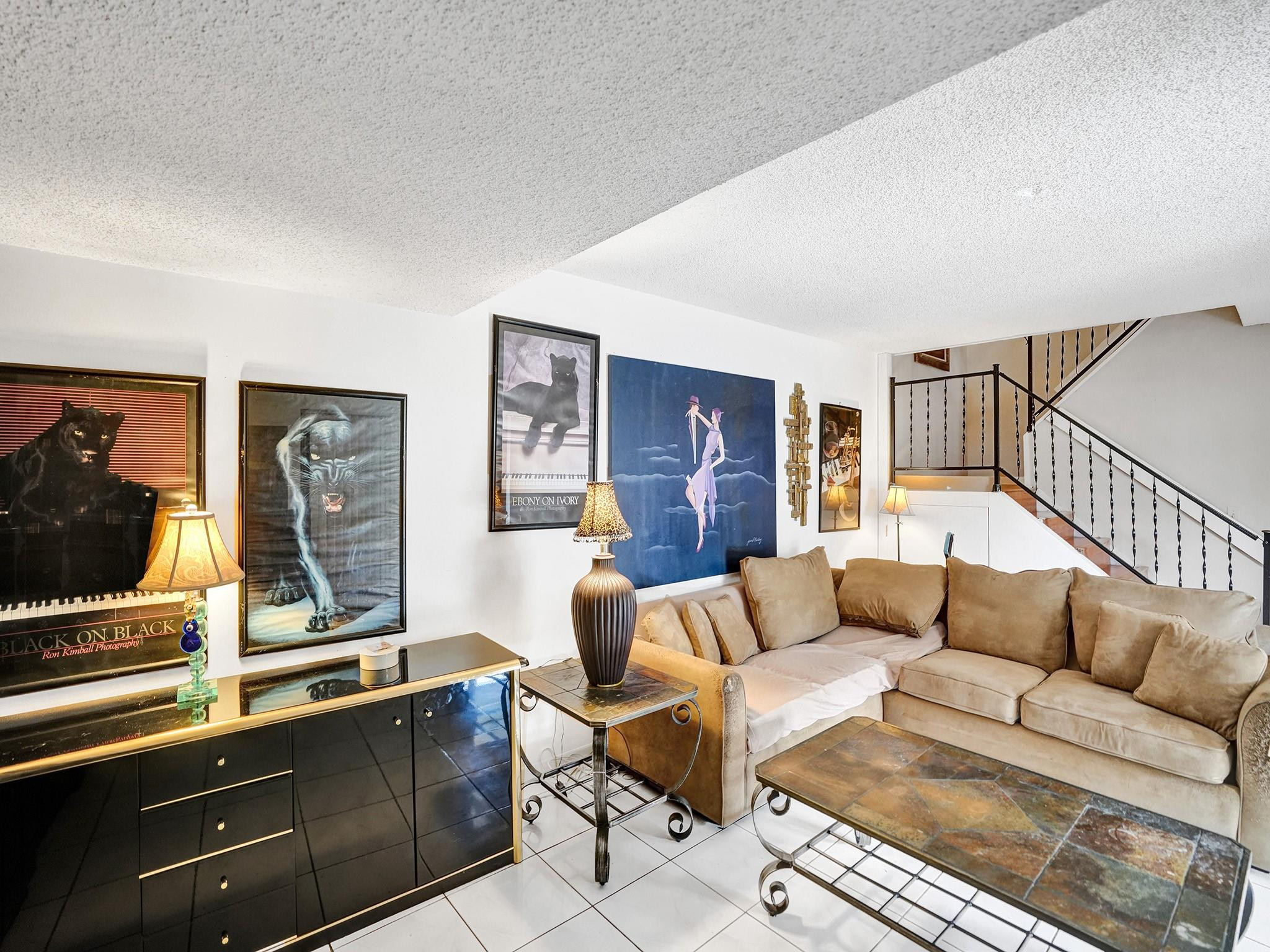 865 NW 29th Avenue A