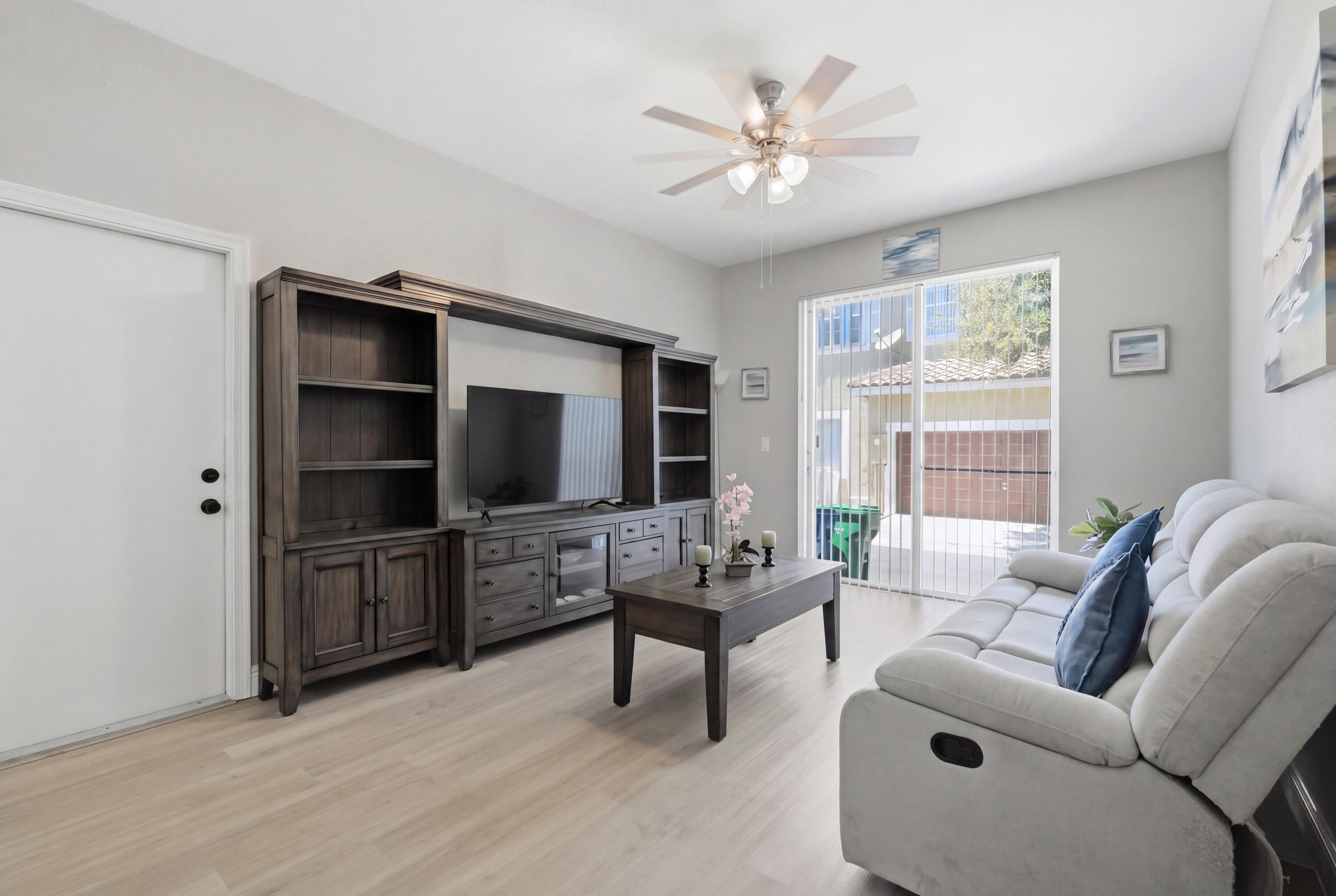 10581 NW 56th Place