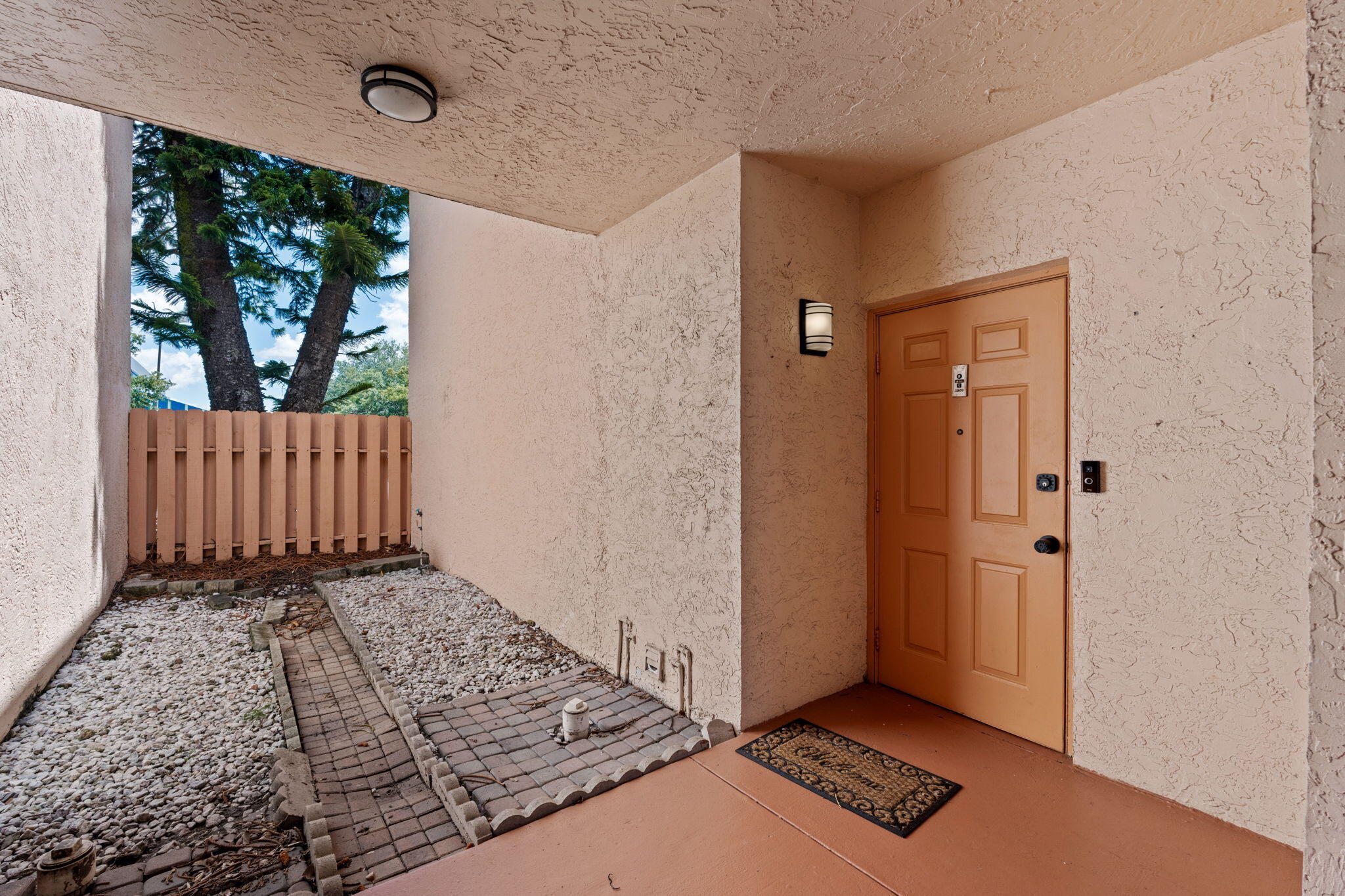 1909 NW 94th Avenue 102a