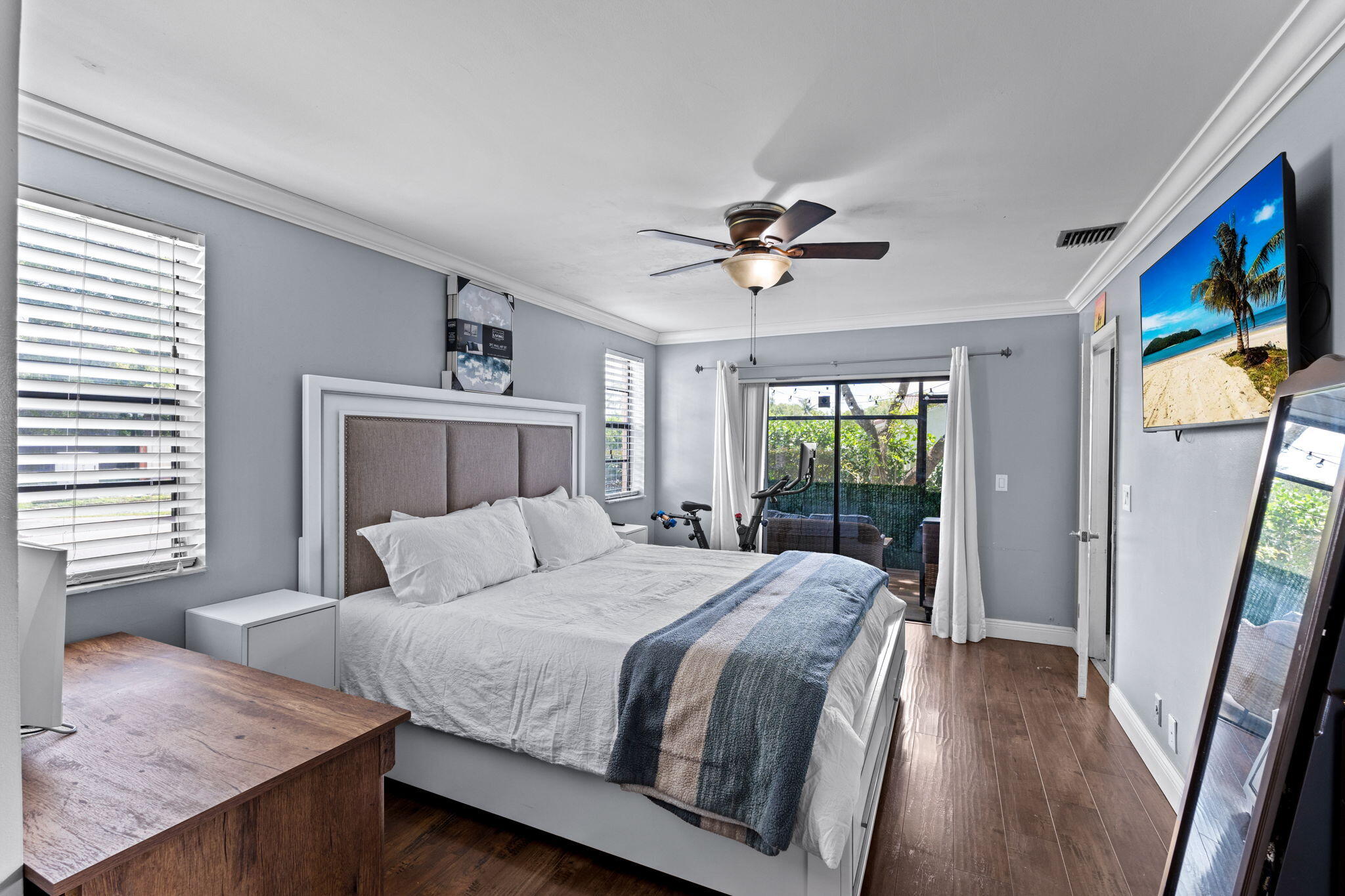 1909 NW 94th Avenue 102a