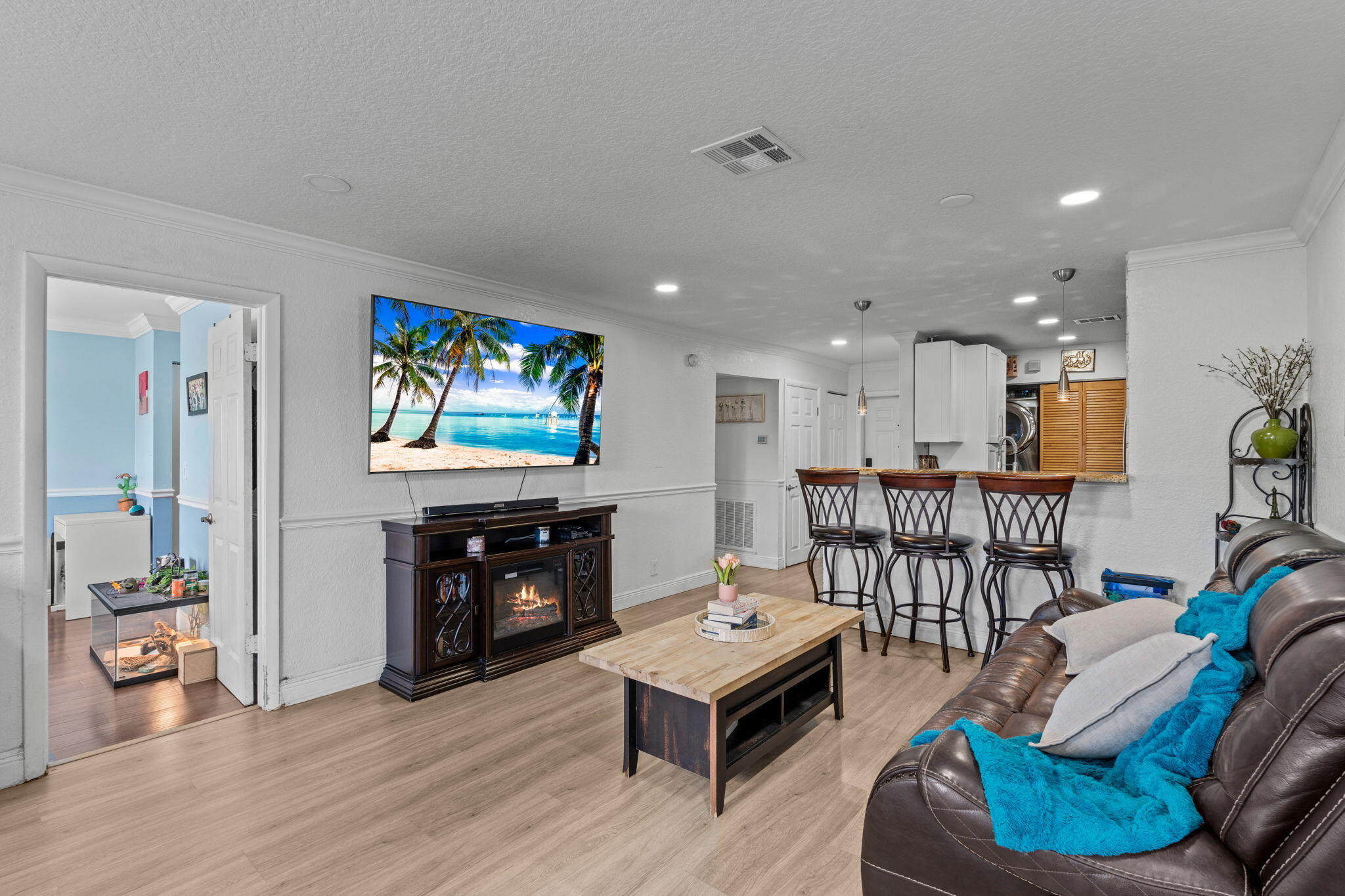 1909 NW 94th Avenue 102a