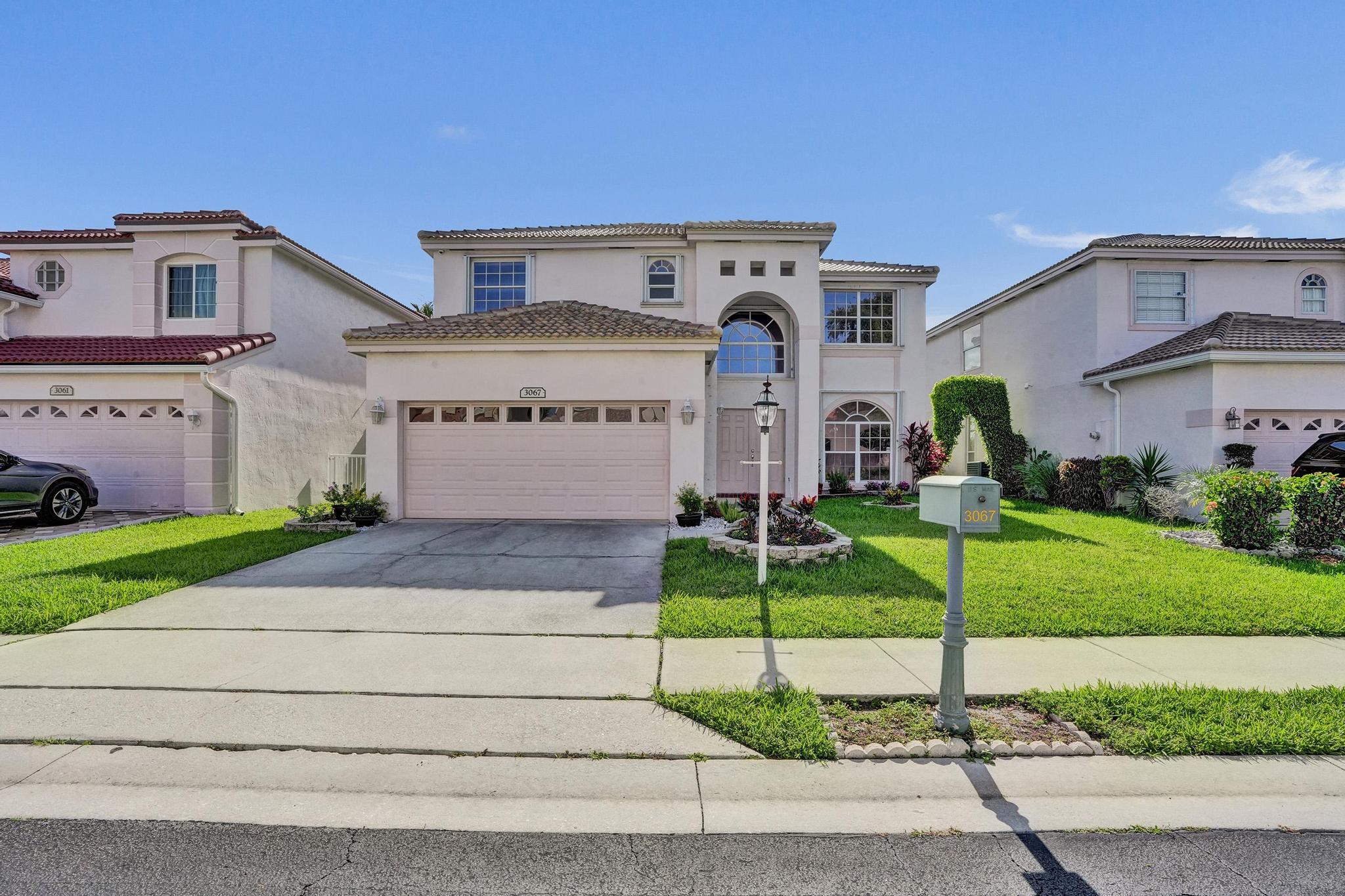 3067 Bayberry Way