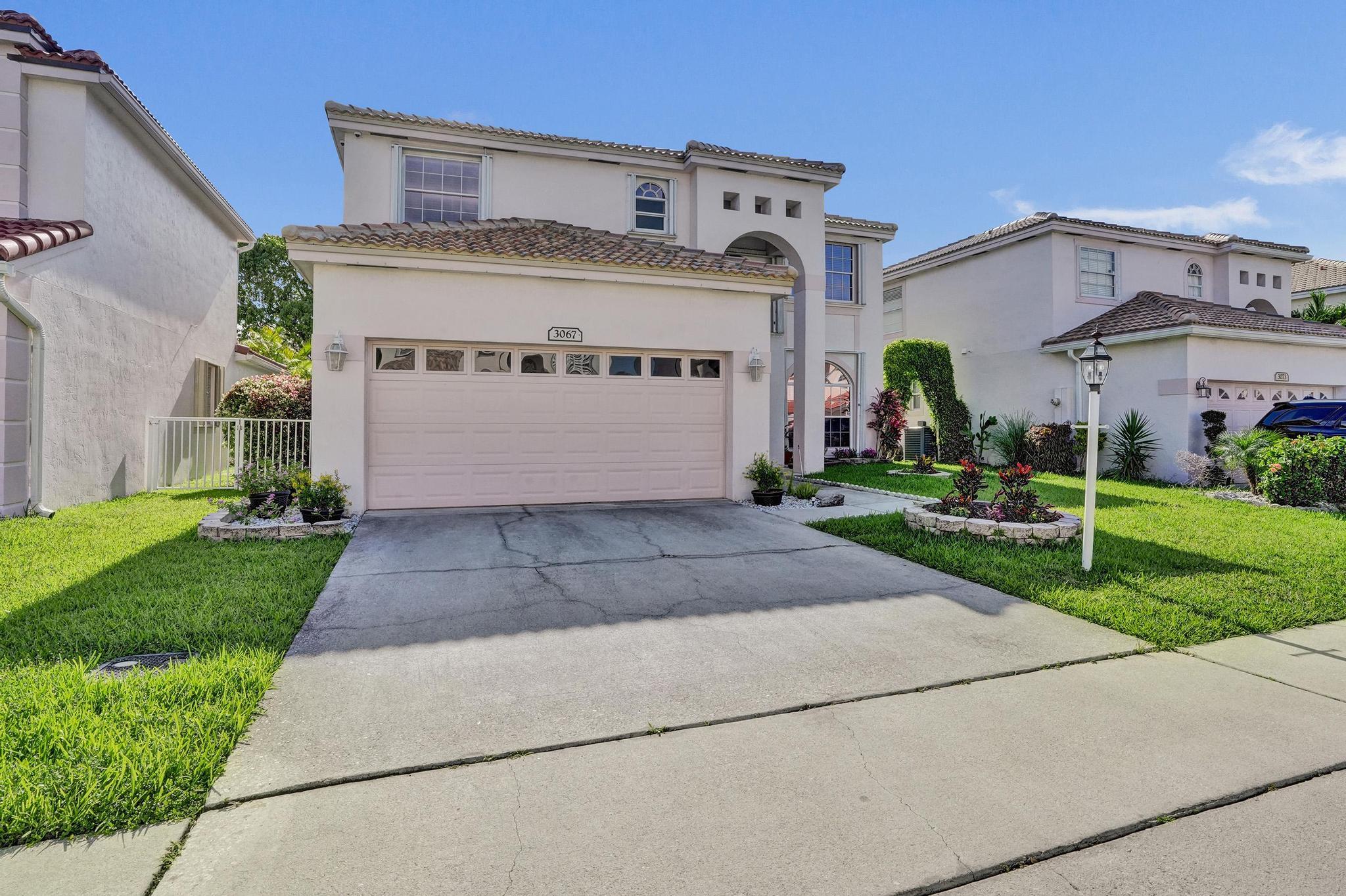 3067 Bayberry Way