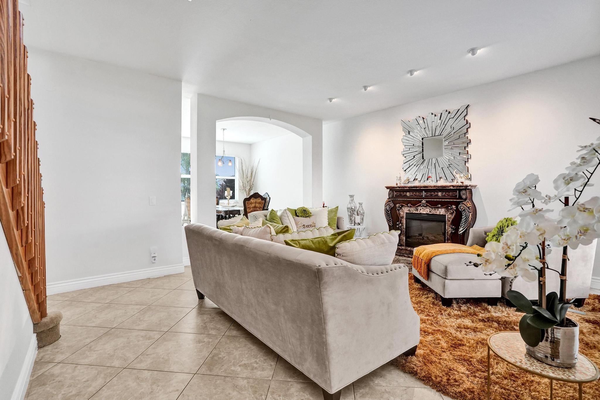 3067 Bayberry Way