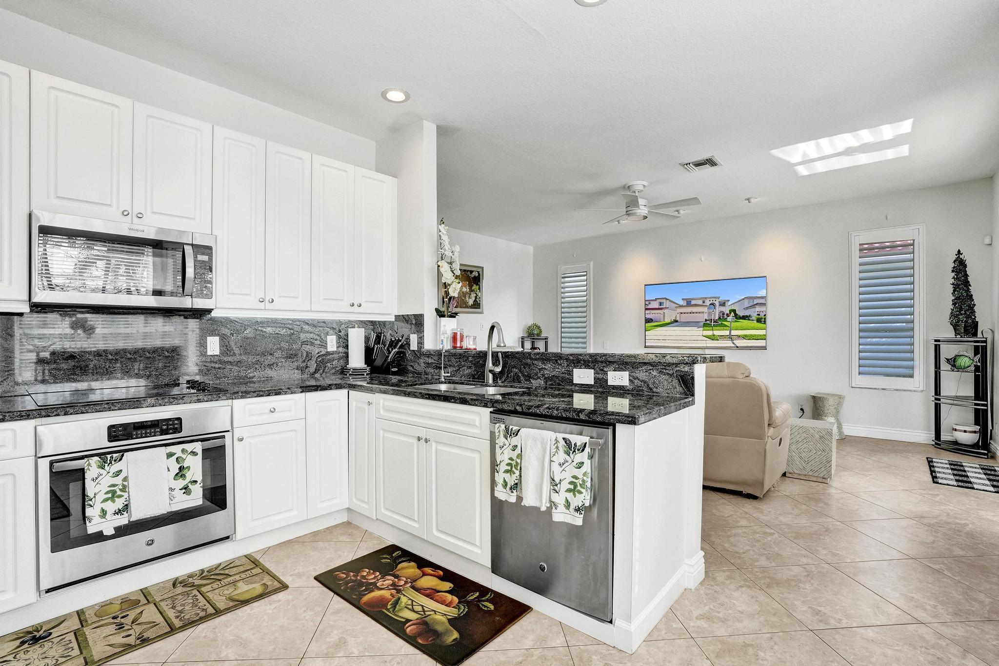 3067 Bayberry Way