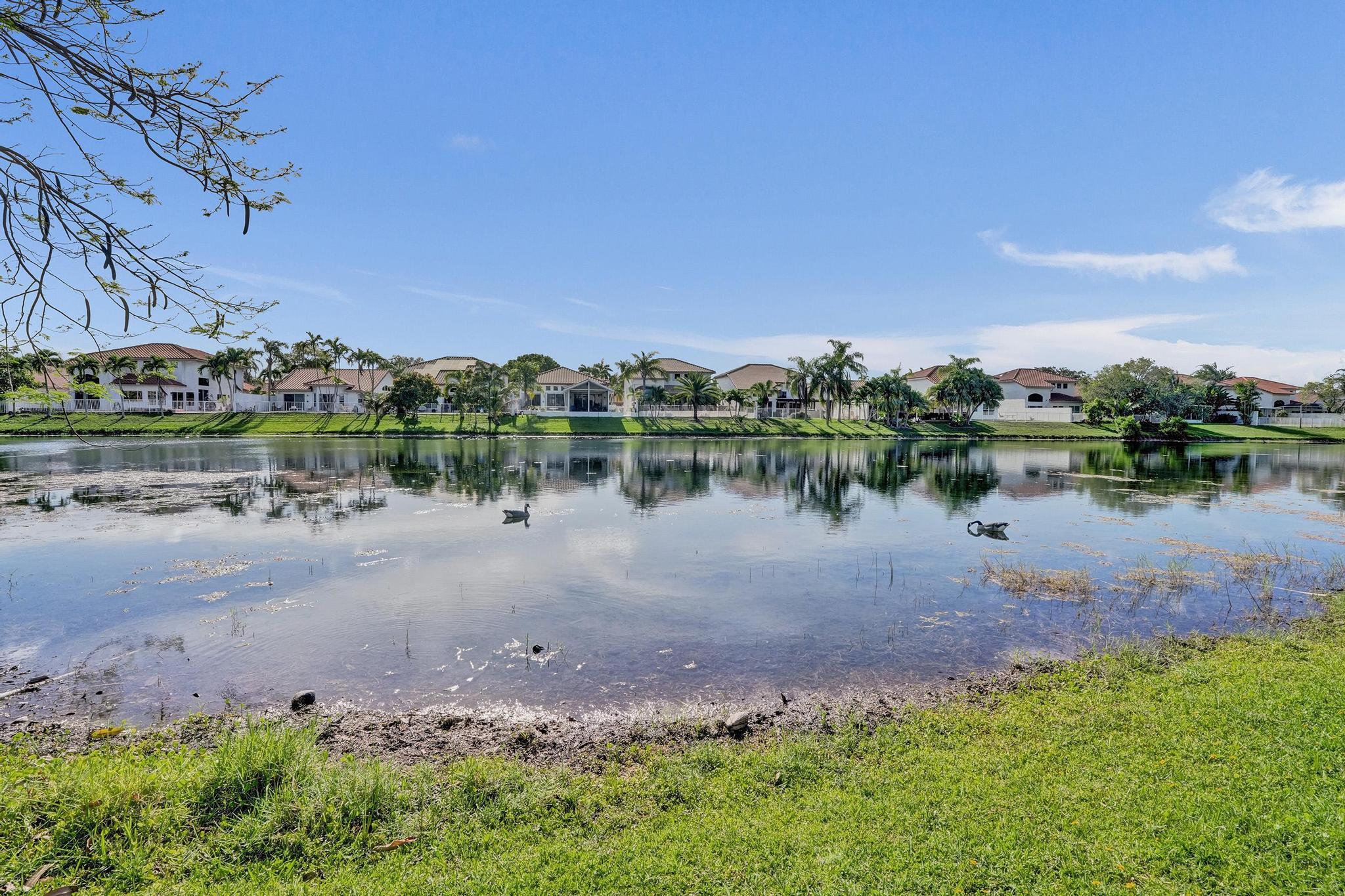 3067 Bayberry Way