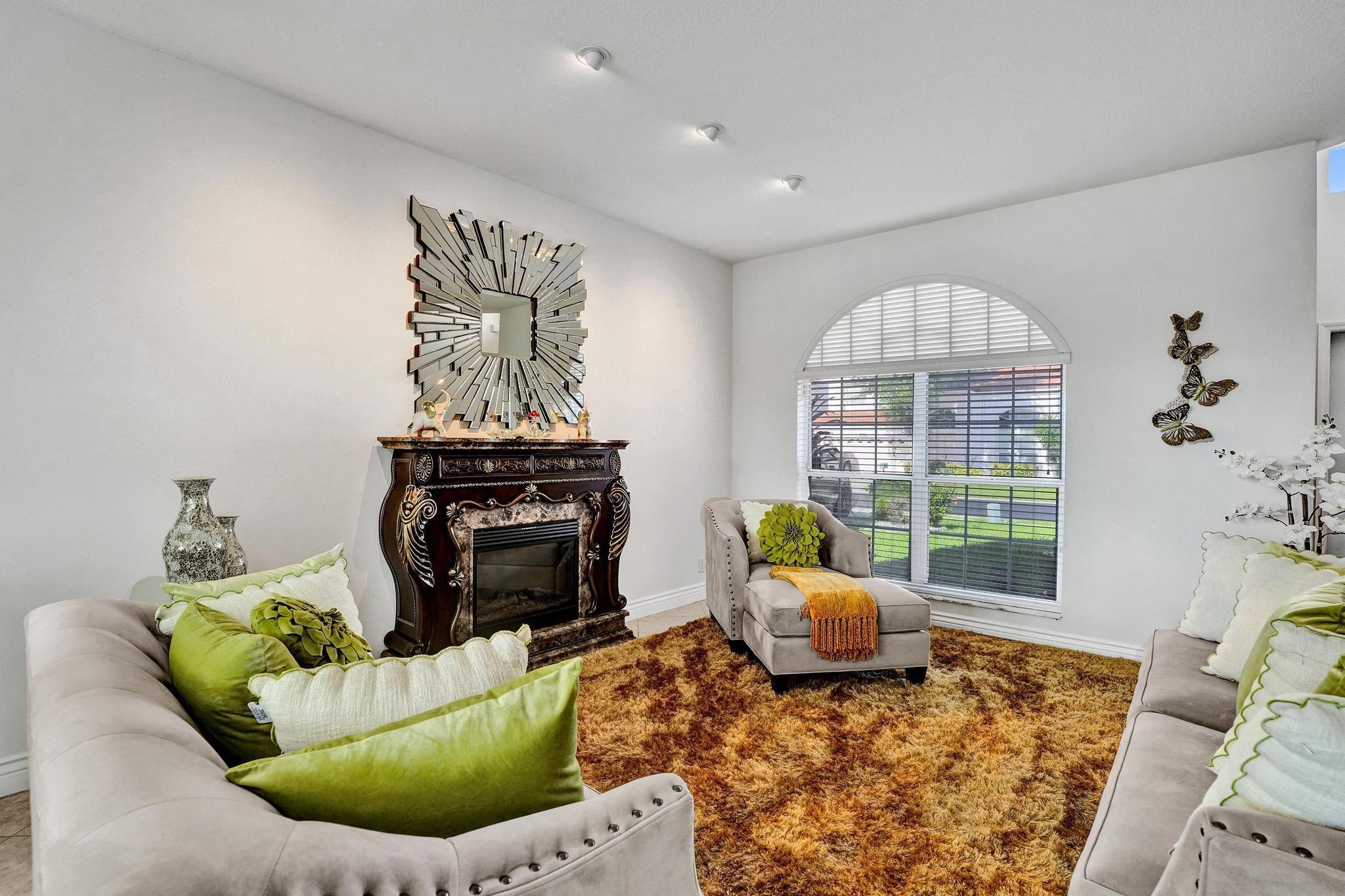 3067 Bayberry Way