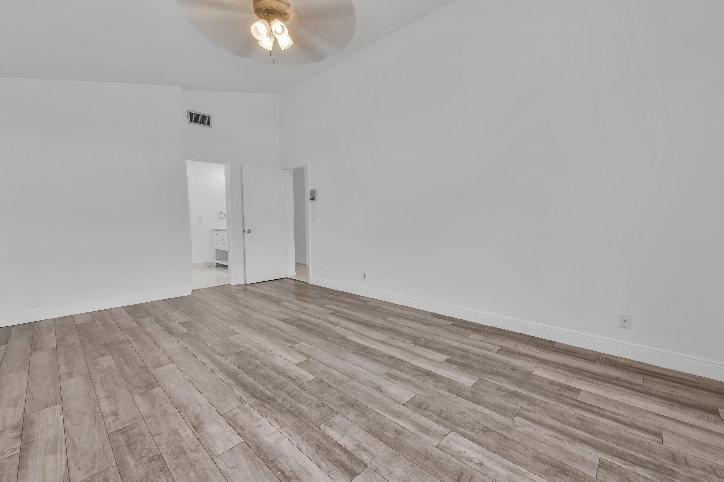 7755 E Kenway Pl Place E