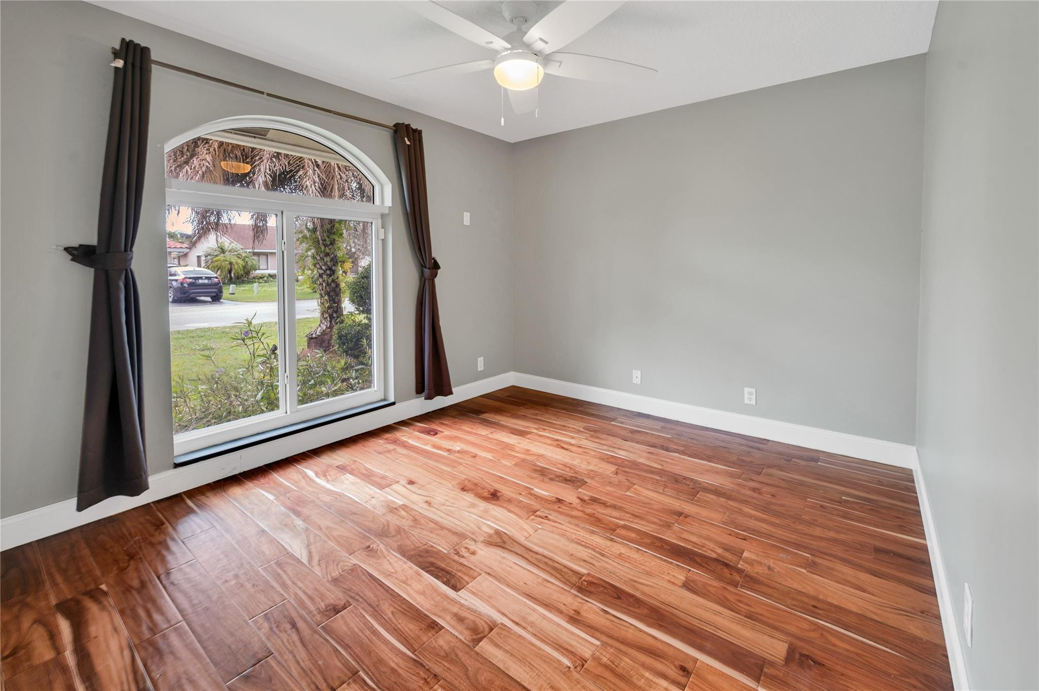 8949 NW 45th Court