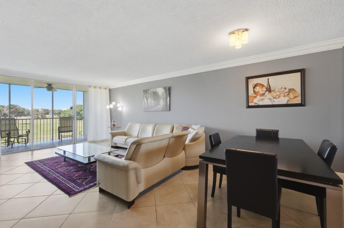 3001 S Palm Aire Drive 206