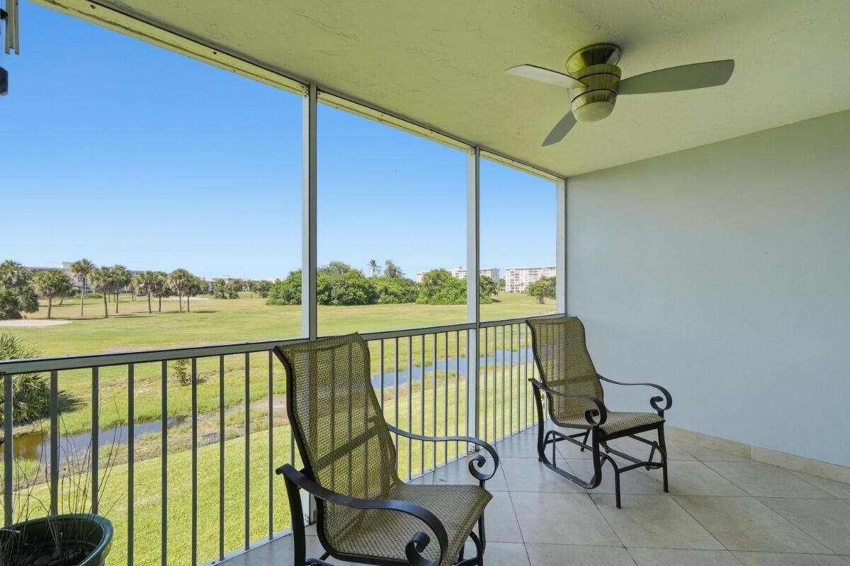 3001 S Palm Aire Drive 206