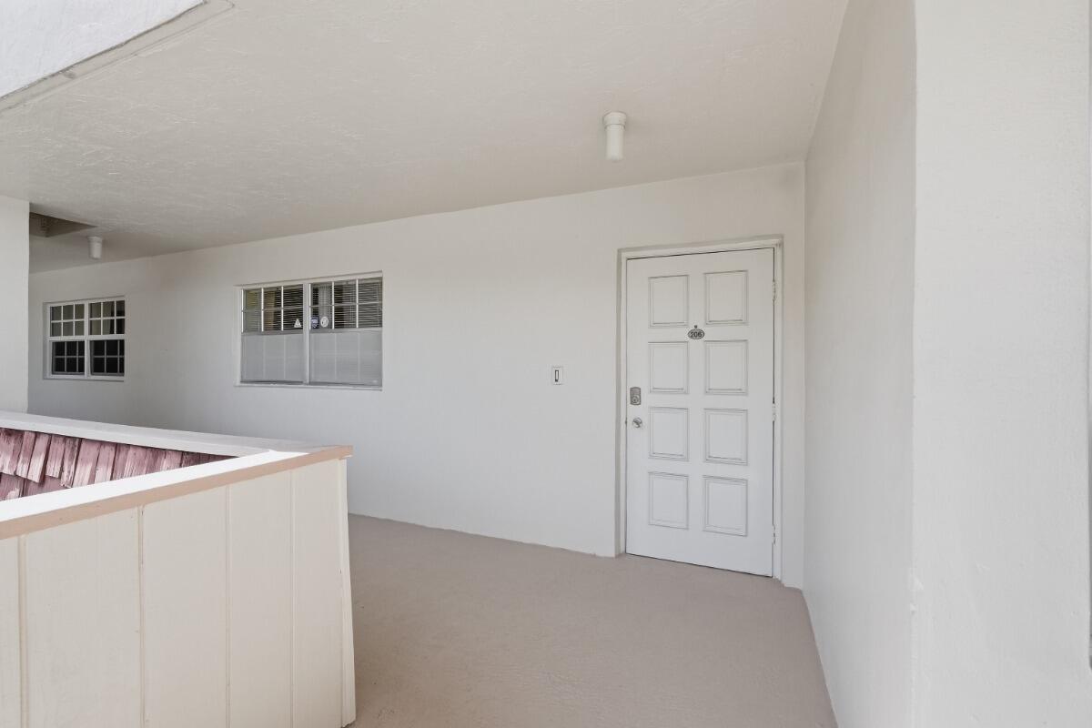 3001 S Palm Aire Drive 206
