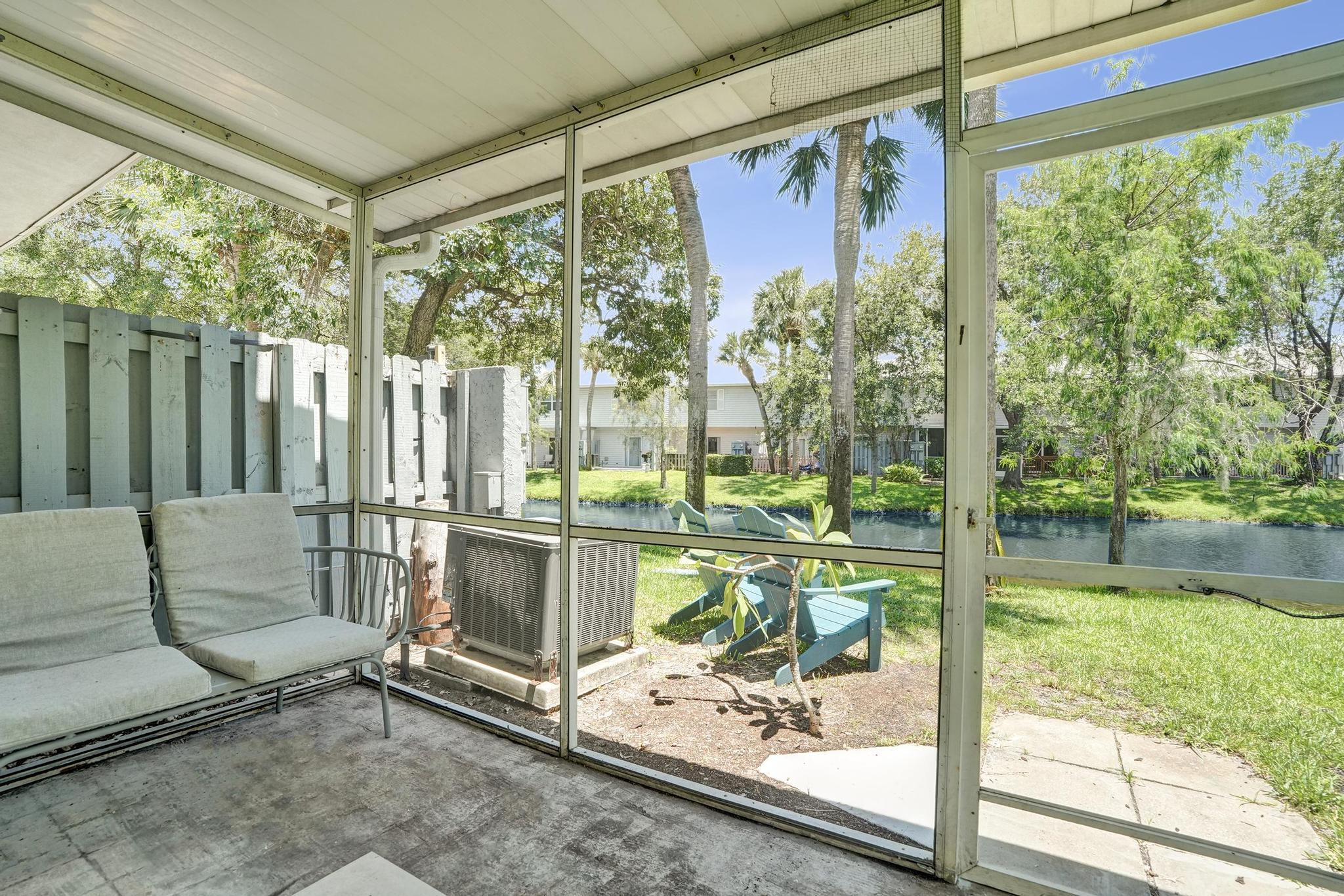 201 SW 3rd Street 201