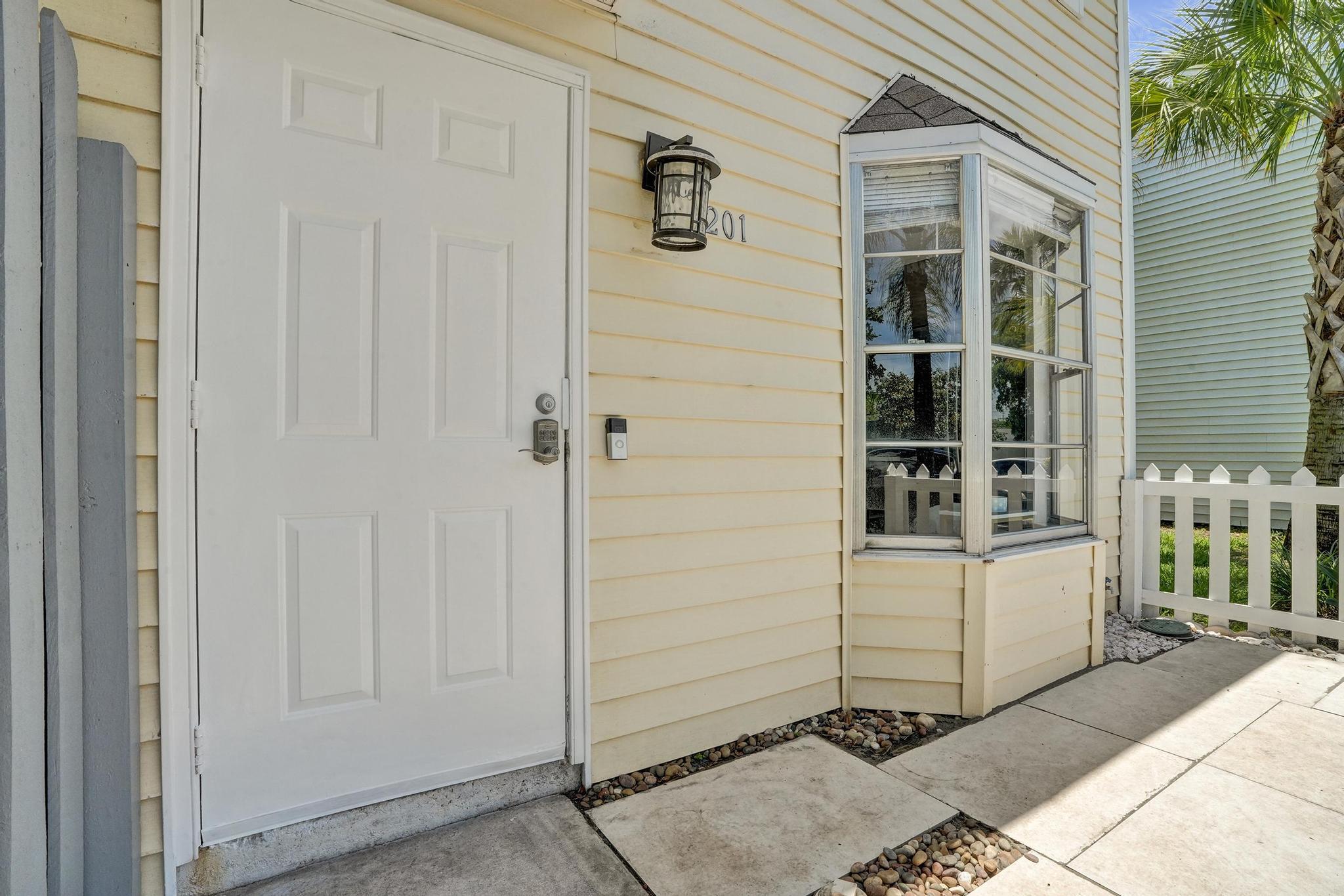 201 SW 3rd Street 201