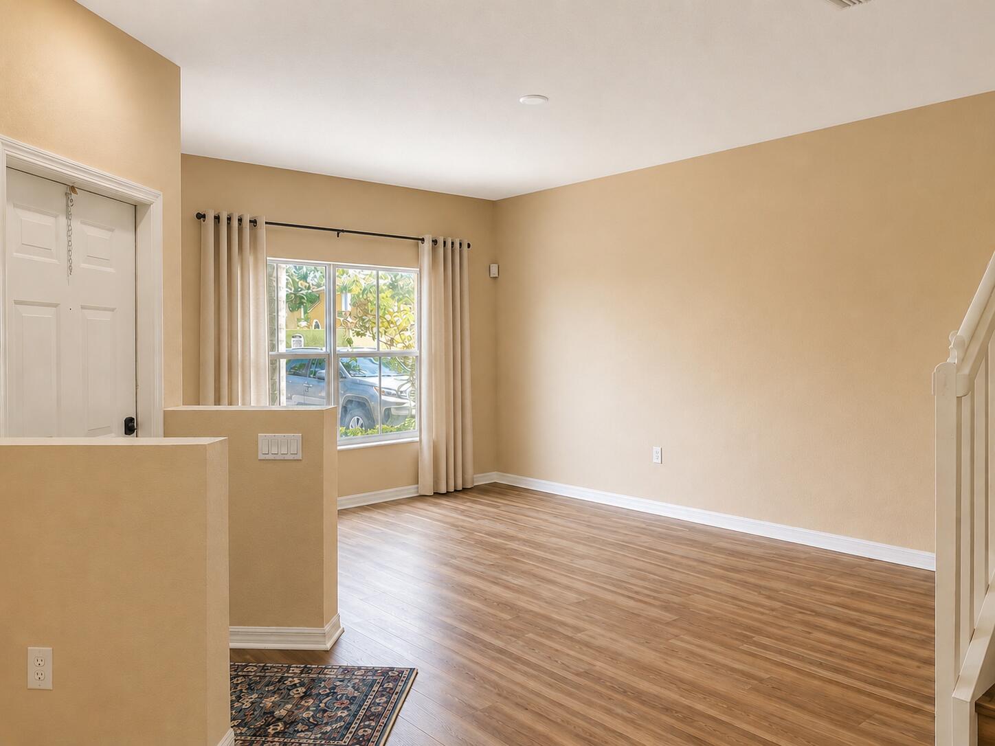 3373 Merrick Lane 705