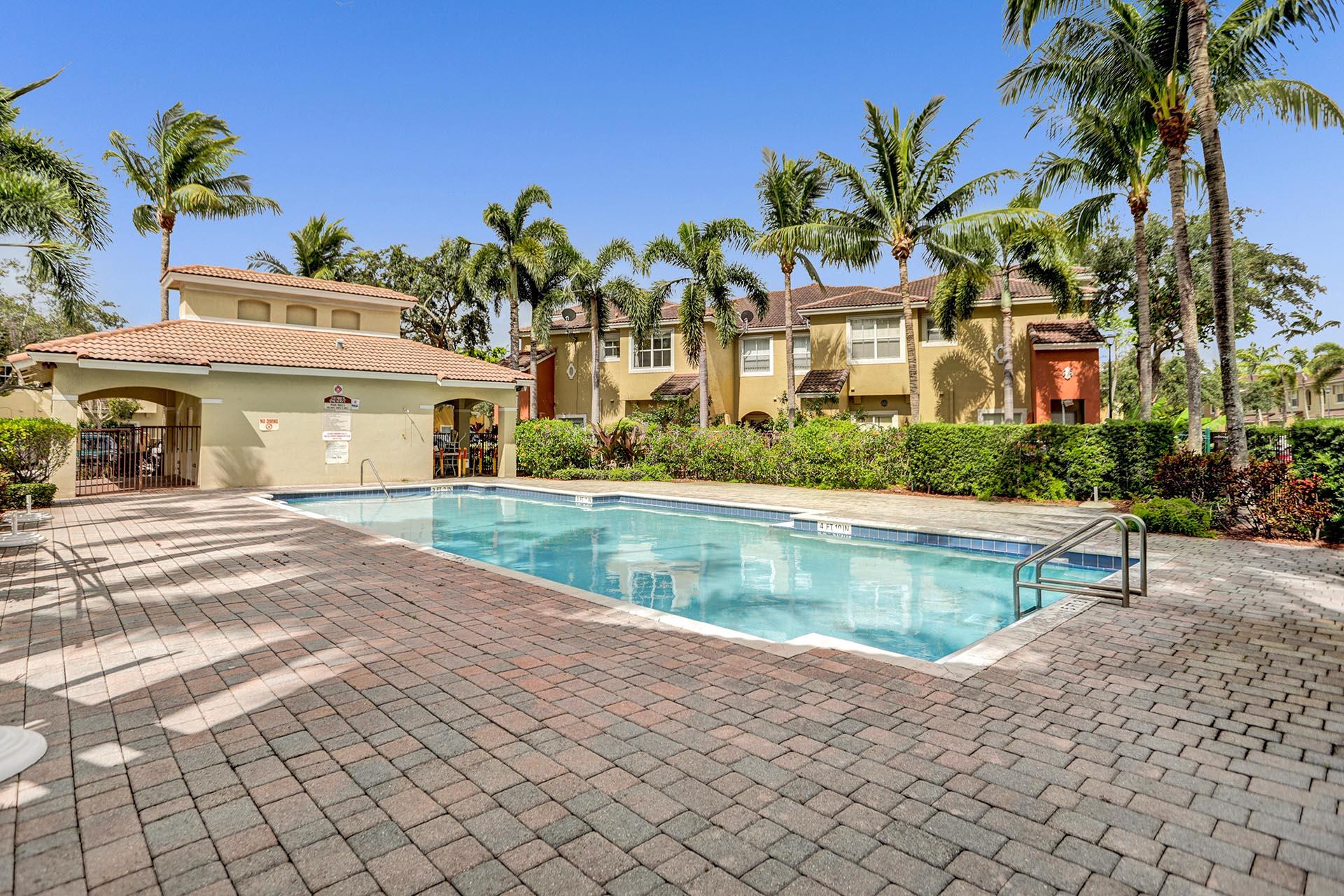 3373 Merrick Lane 705