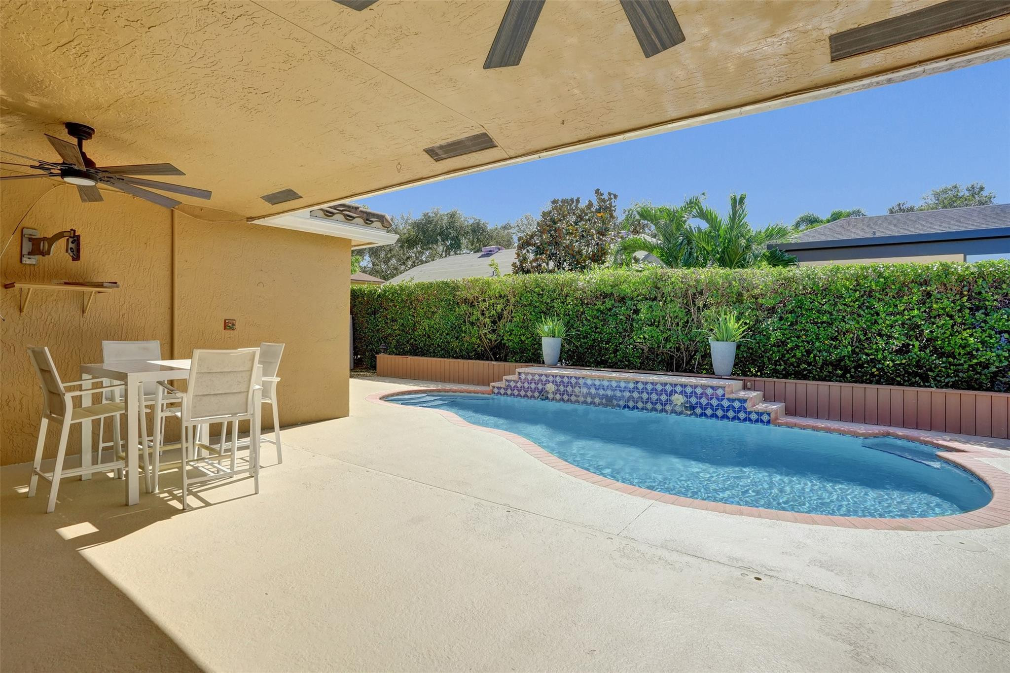 4142 NW 58TH Drive