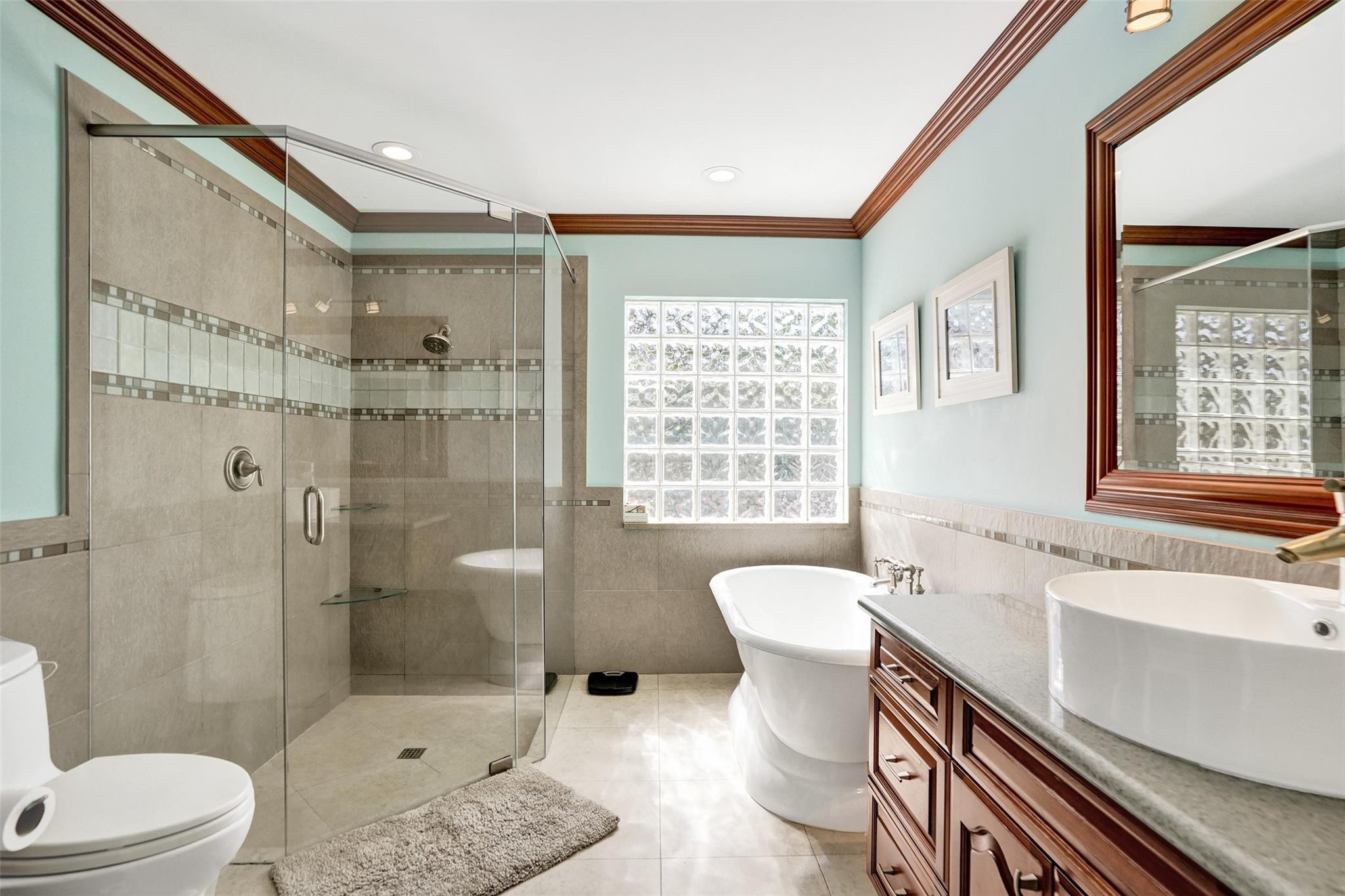 4142 NW 58TH Drive