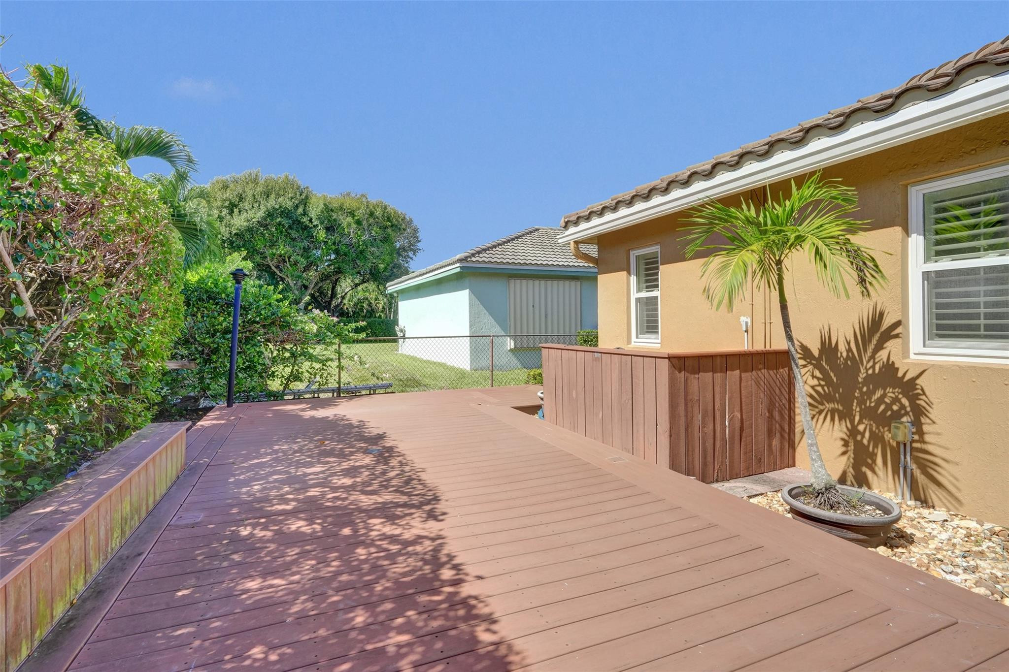 4142 NW 58TH Drive