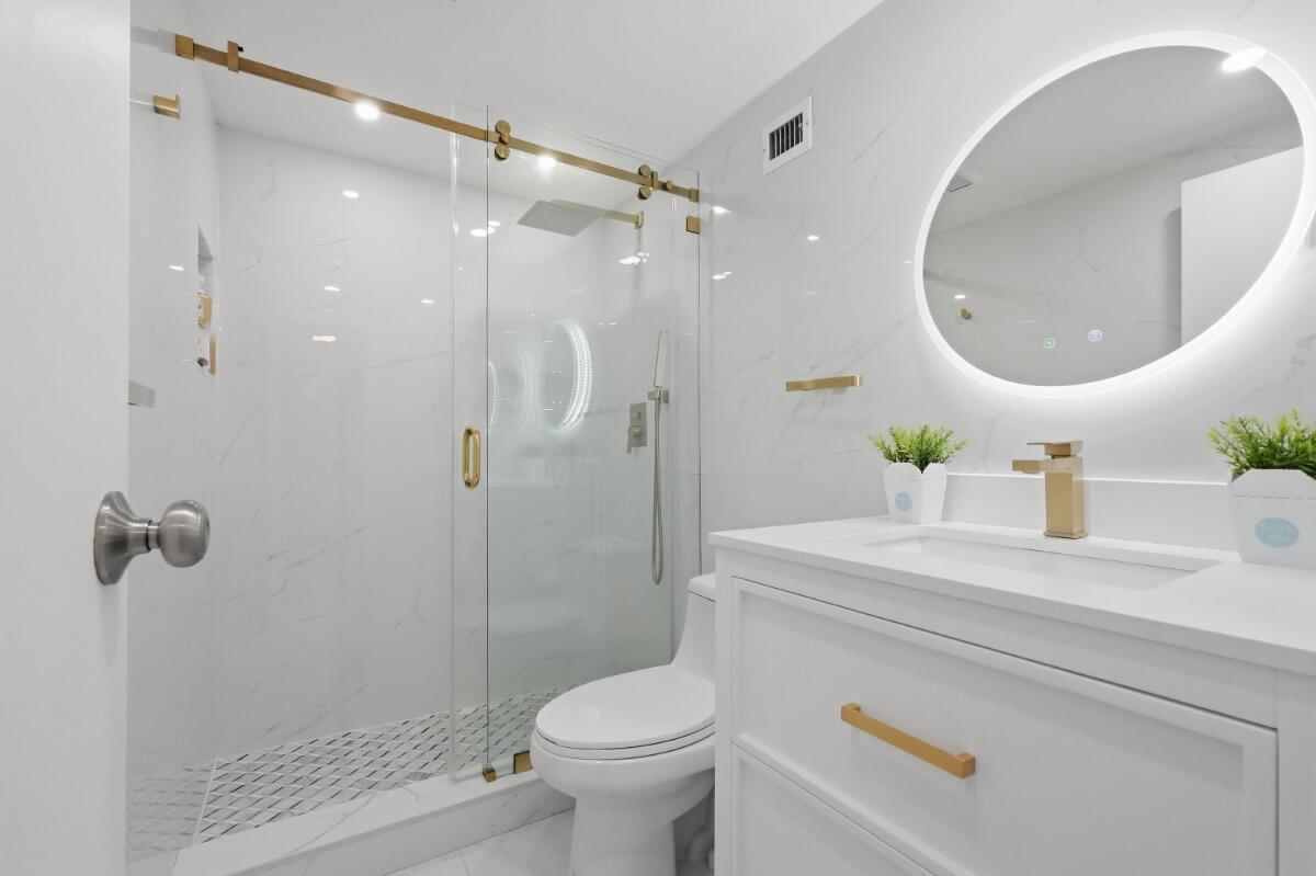 6100 NW 44TH Street 104