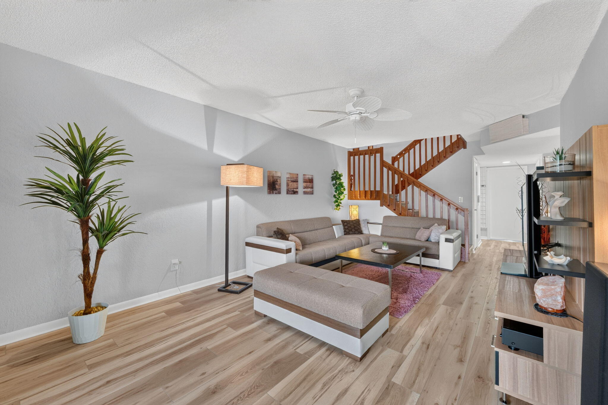 1648 CORAL Avenue