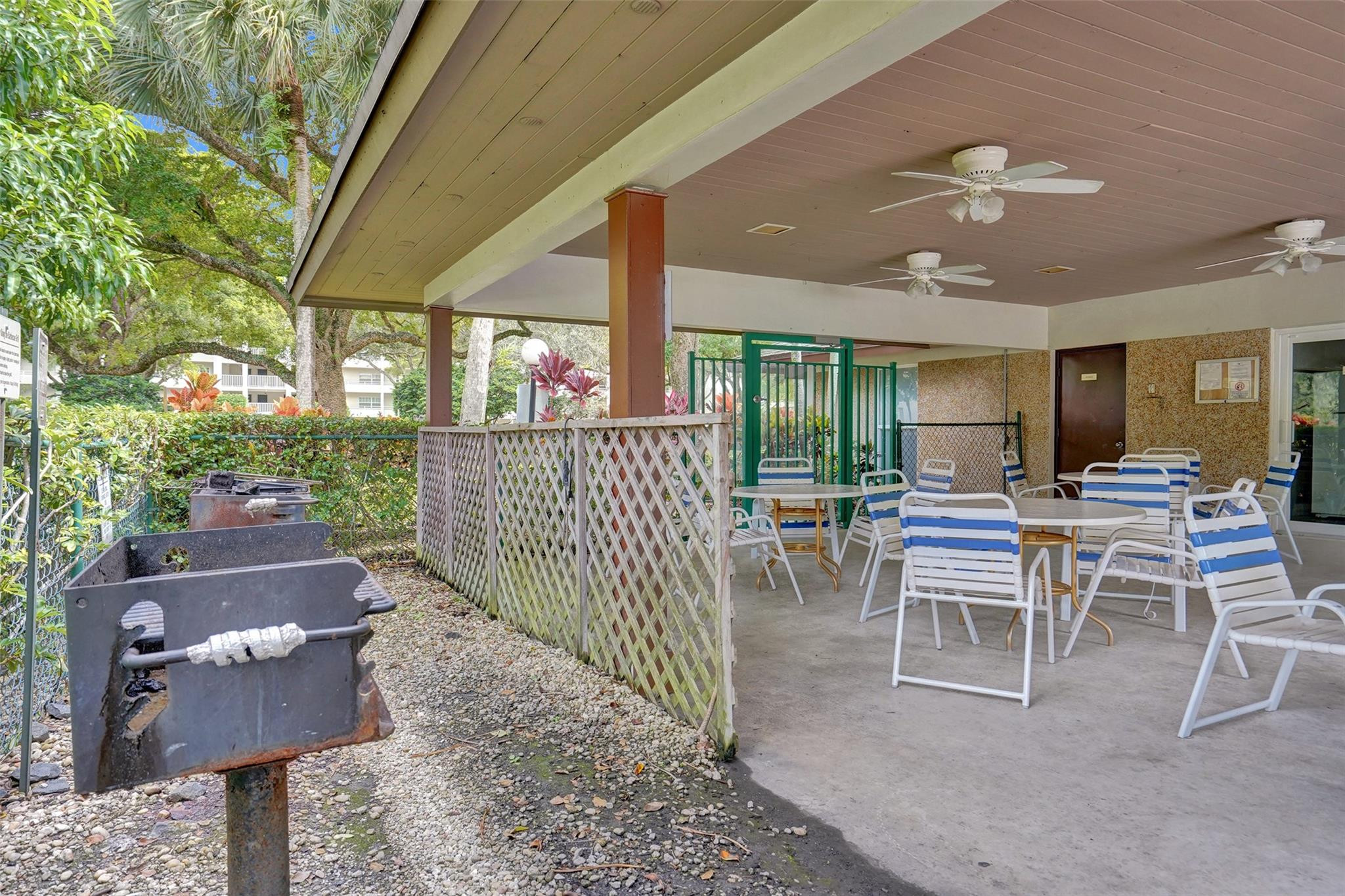 821 Cypress Boulevard 512