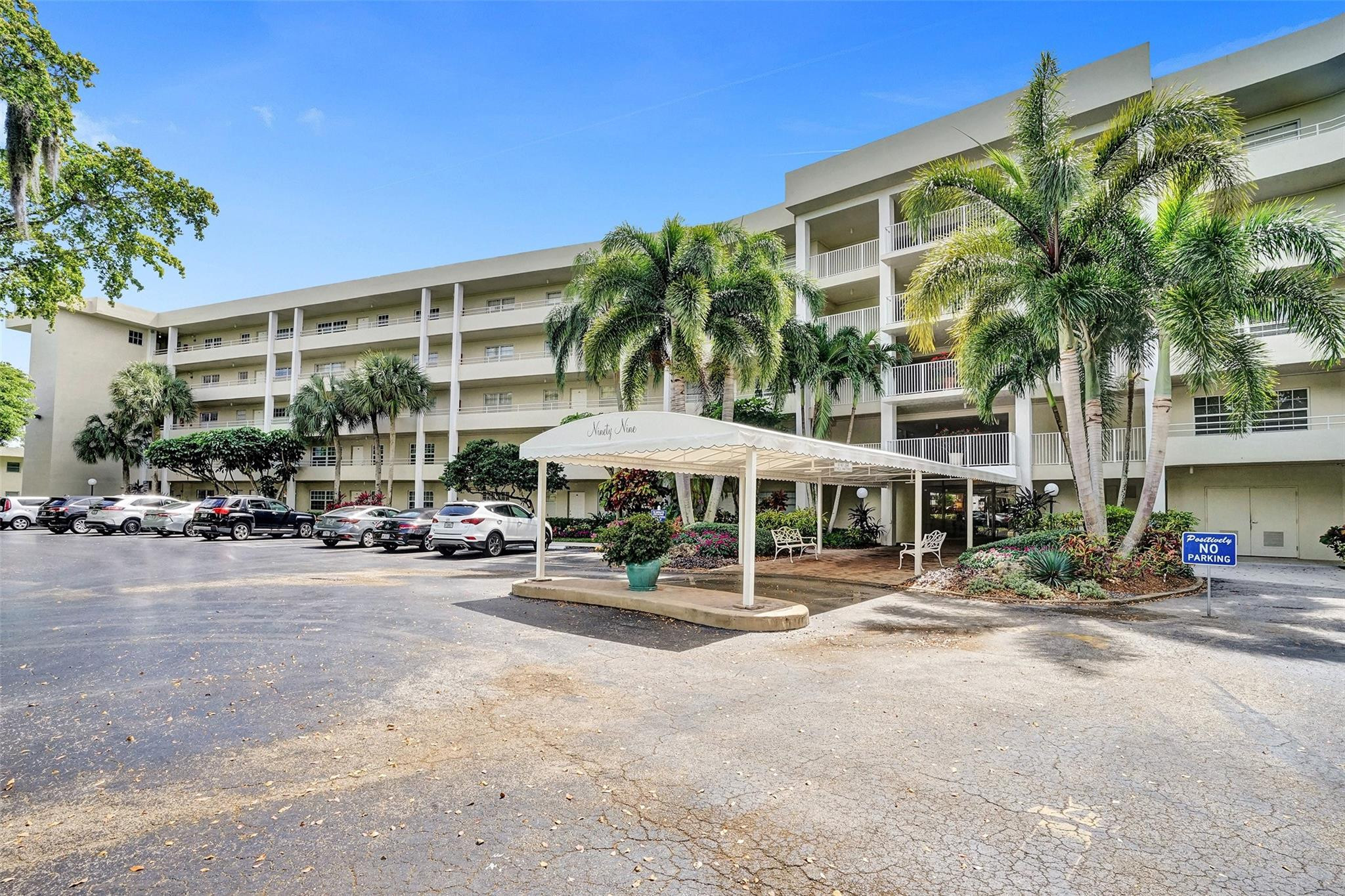 821 Cypress Boulevard 512