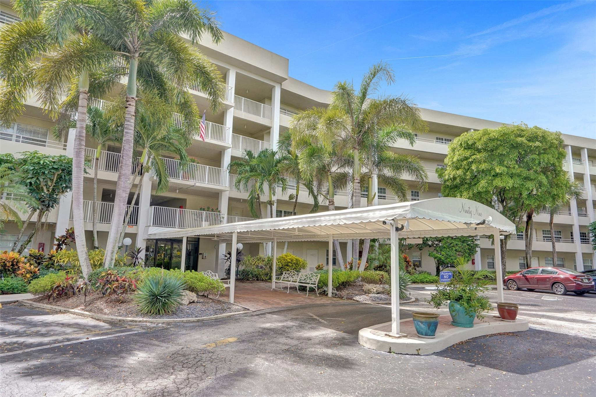 821 Cypress Boulevard 512
