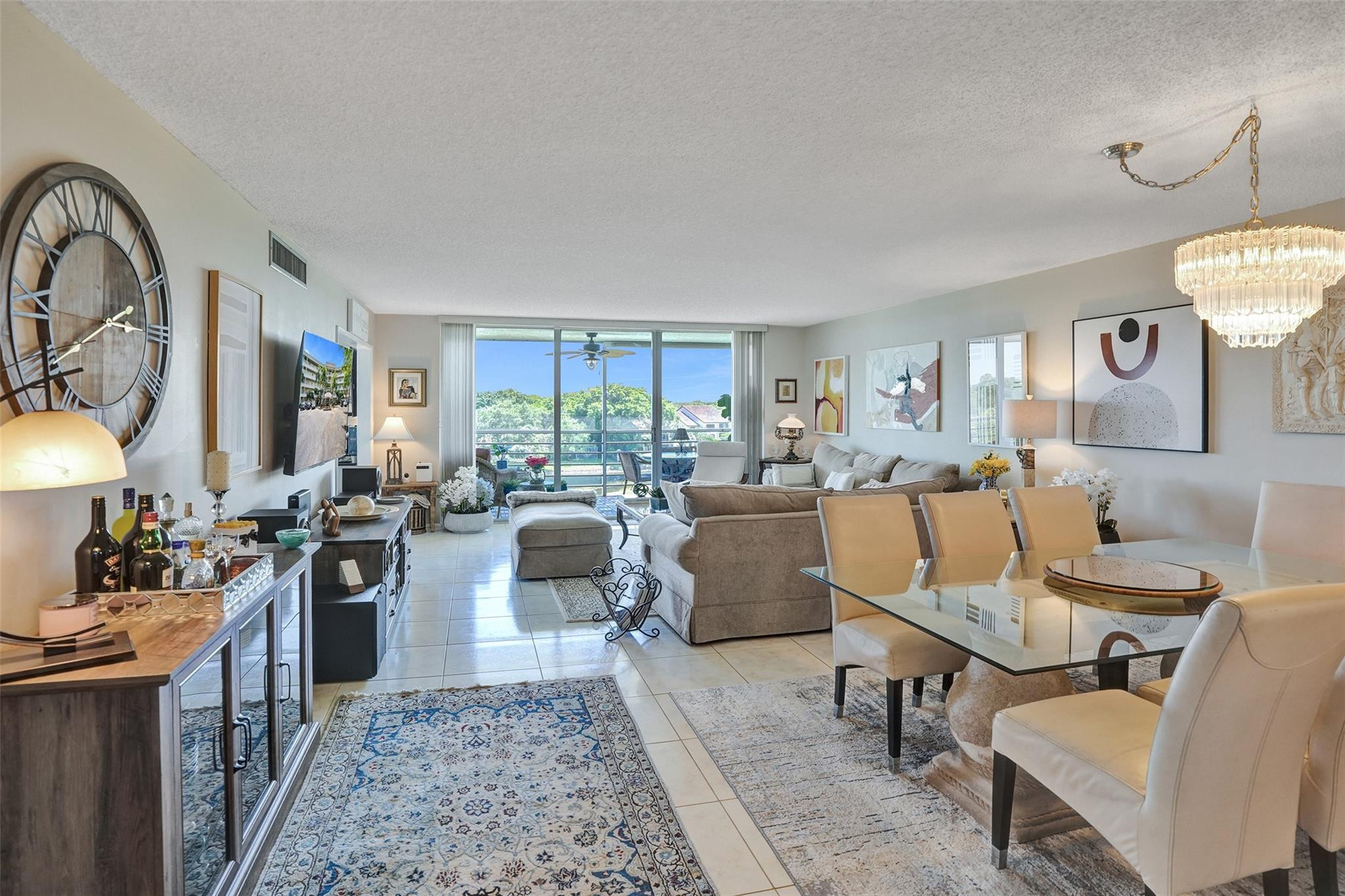 821 Cypress Boulevard 512