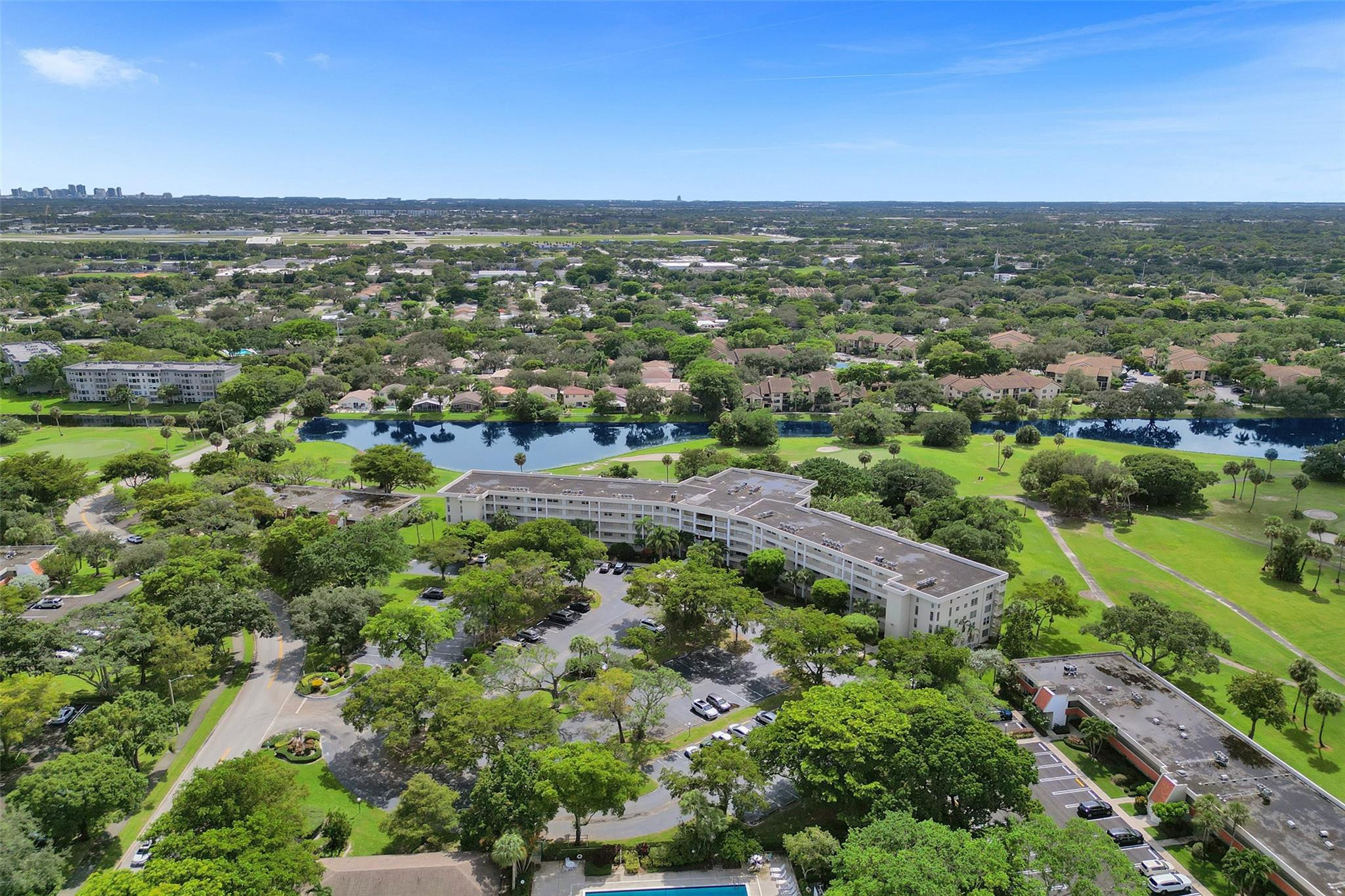 821 Cypress Boulevard 512