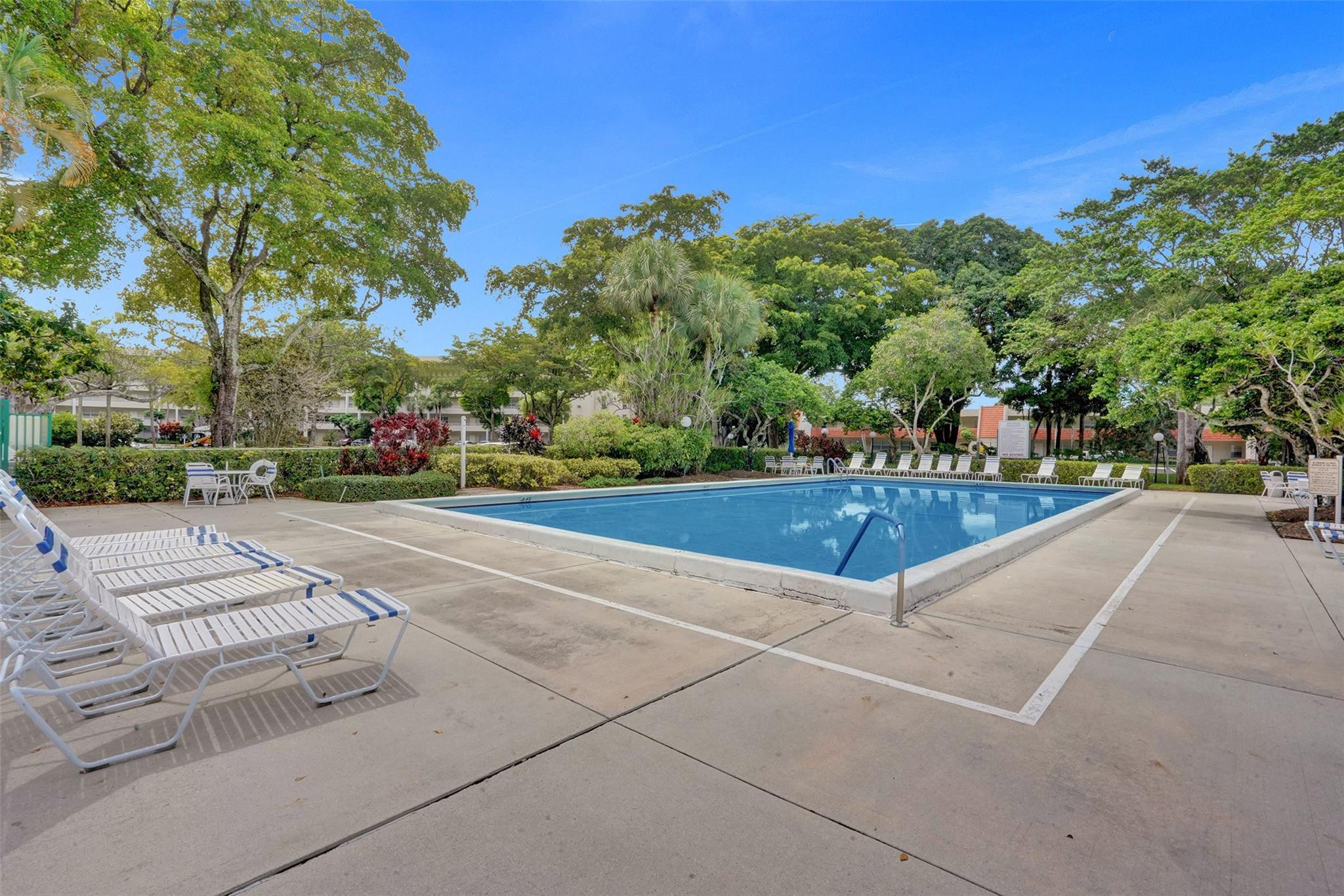 821 Cypress Boulevard 512