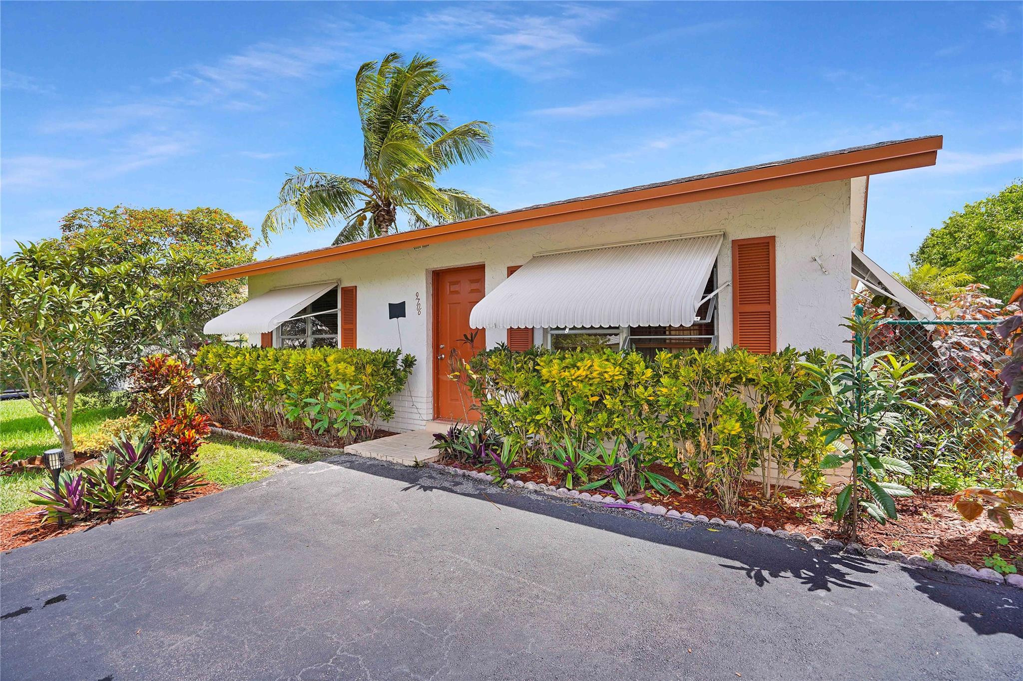9706 NW 70th Court