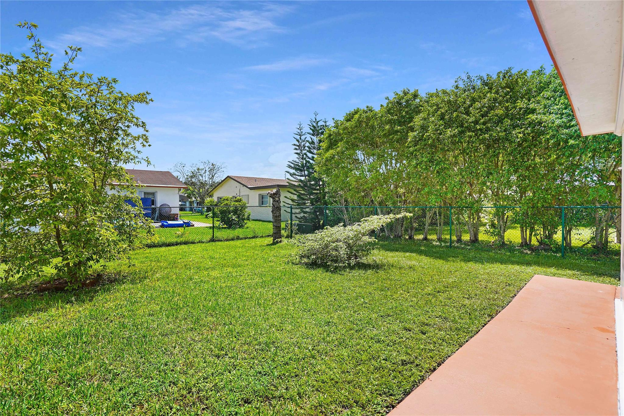 9706 NW 70th Court