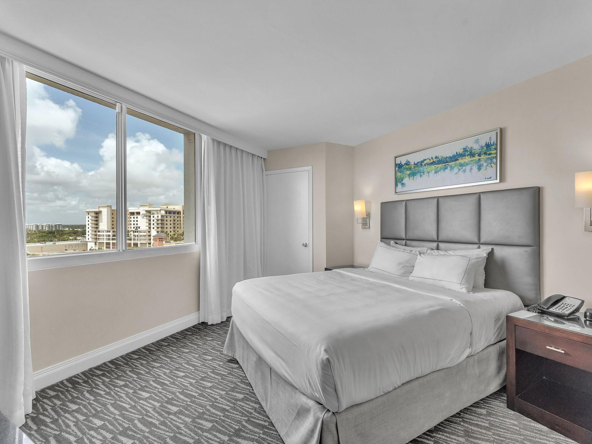 2670 E Sunrise Boulevard 911