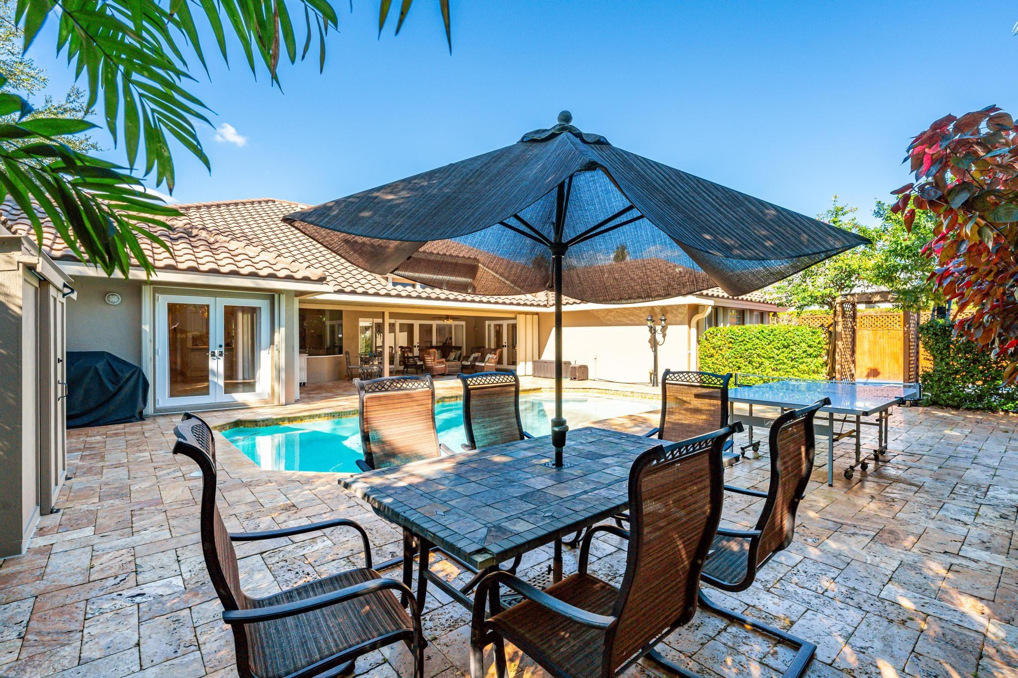 378 Coconut Circle
