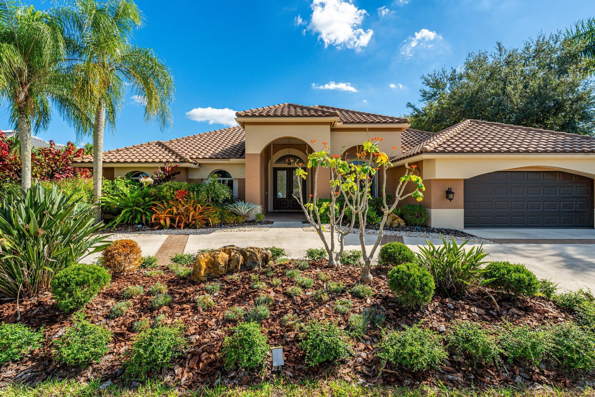 378 Coconut Circle