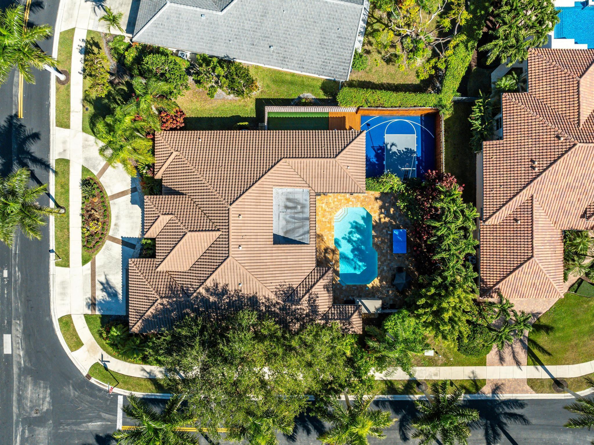 378 Coconut Circle
