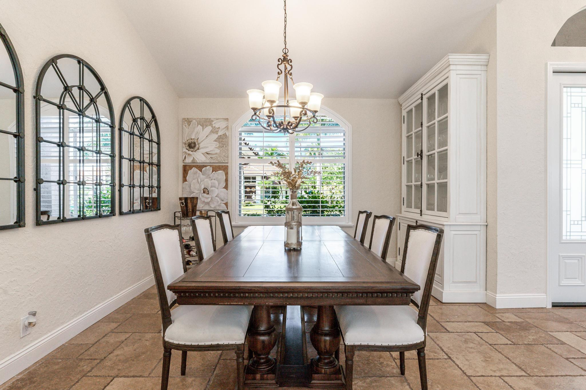 378 Coconut Circle
