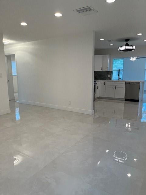 4806 NW 48th Avenue