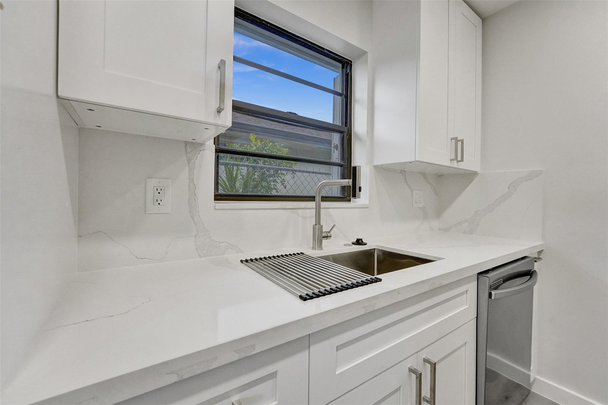 4250 W 10th Avenue