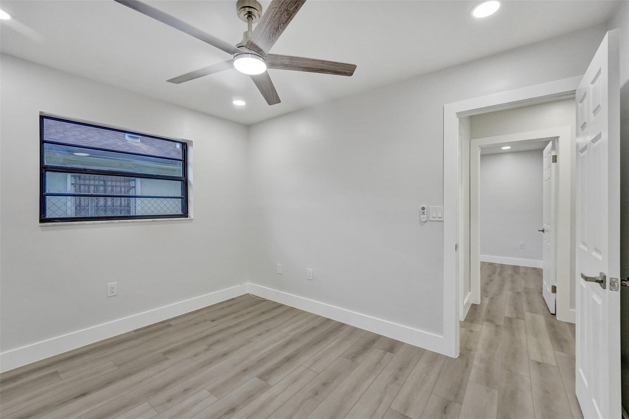 4250 W 10th Avenue