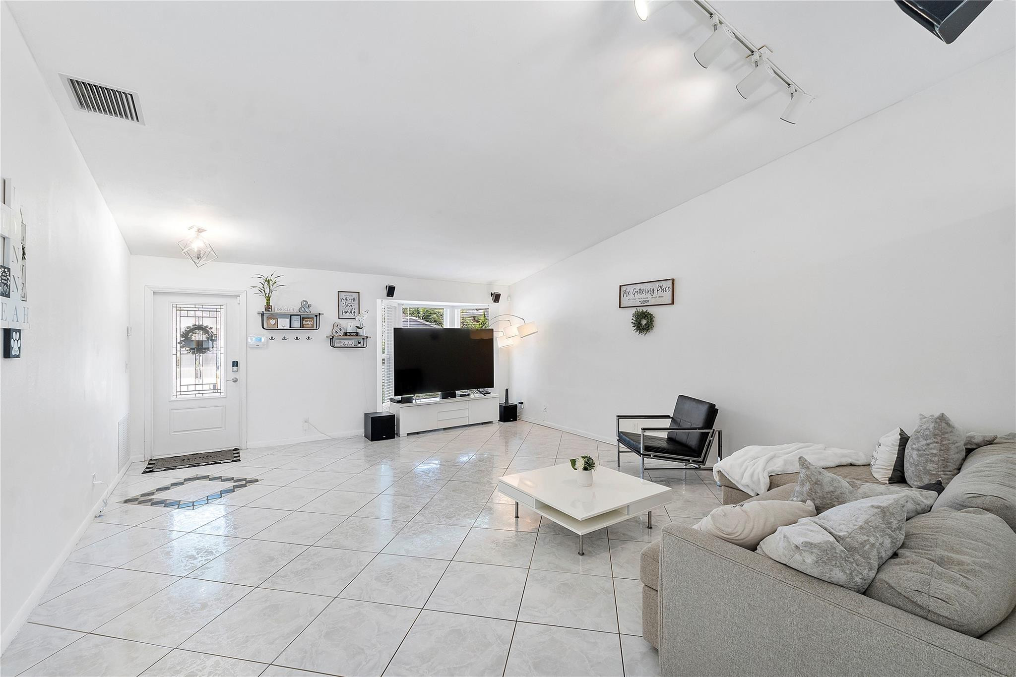 2545 NW 95th Terrace