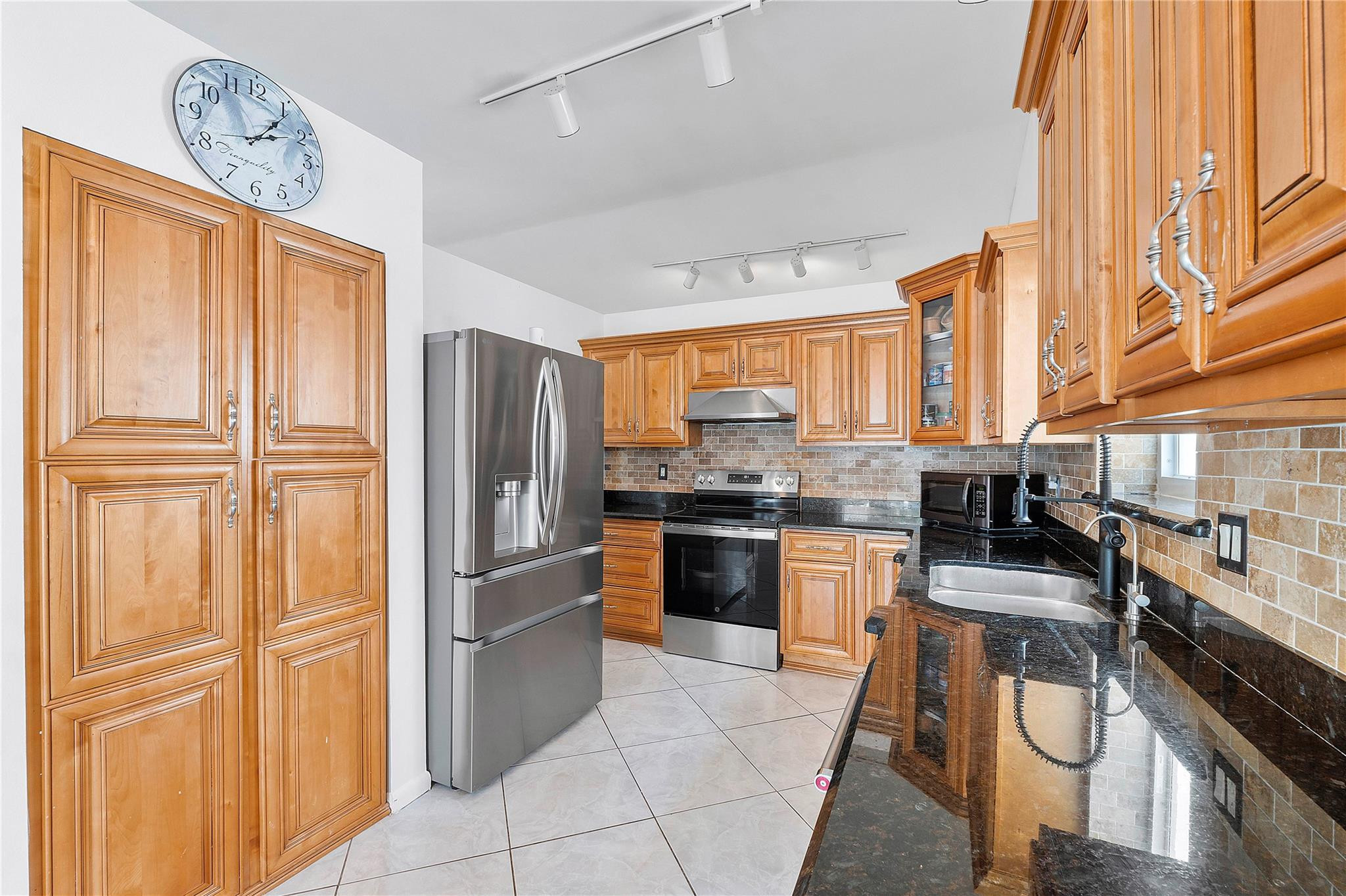 2545 NW 95th Terrace