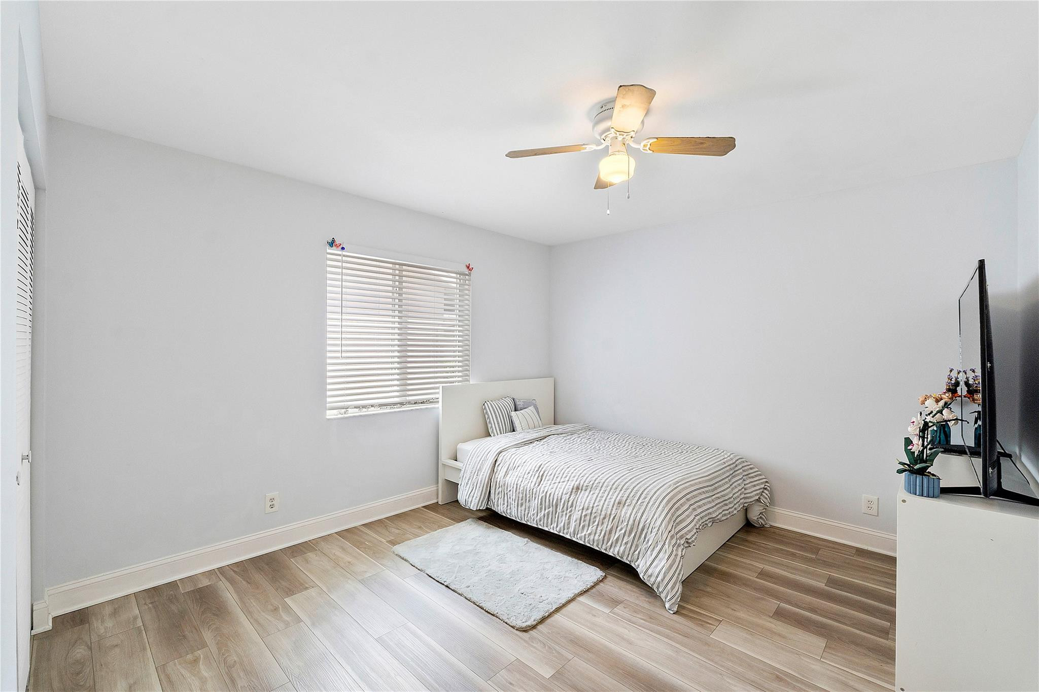 2545 NW 95th Terrace
