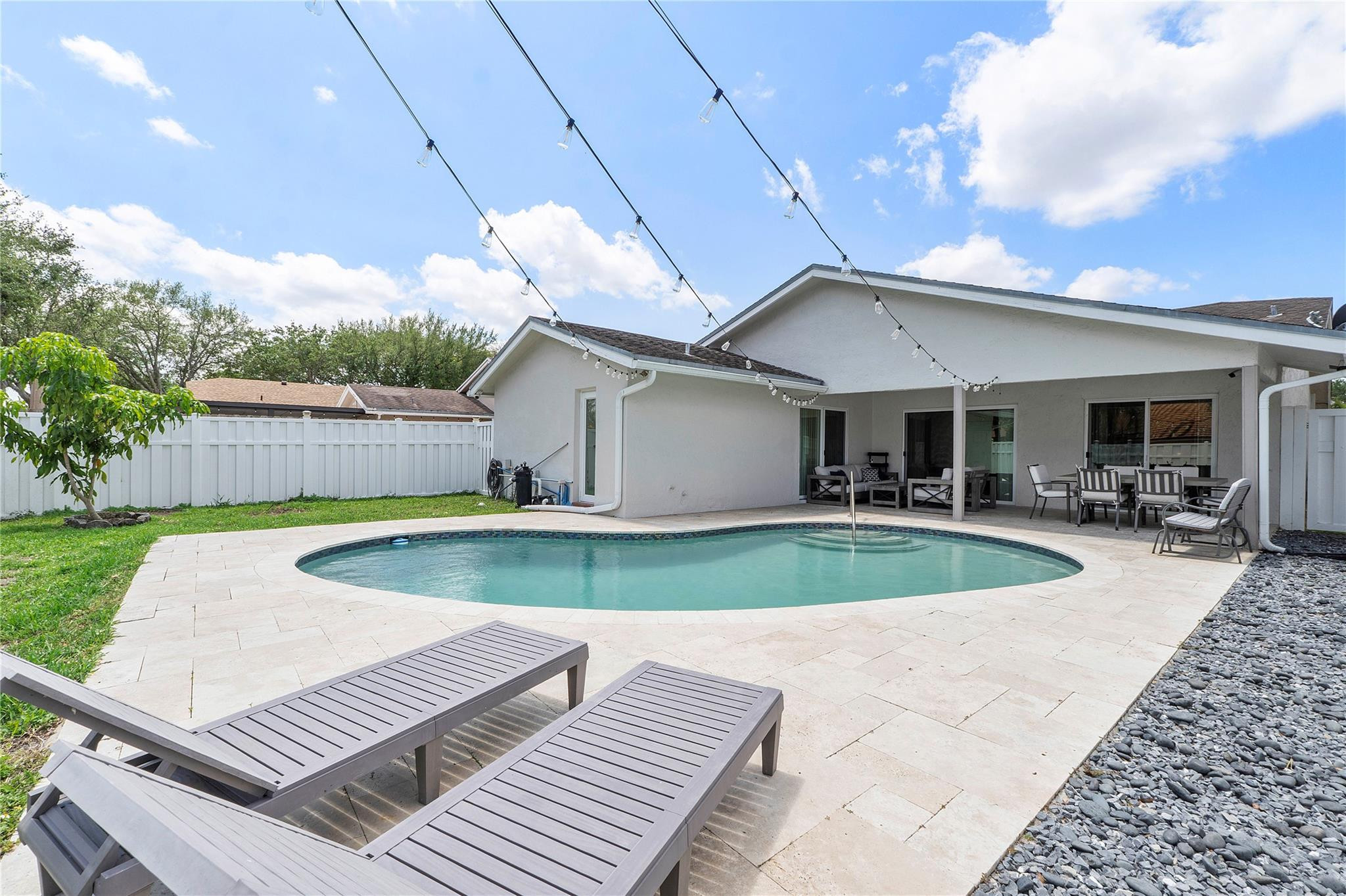 2545 NW 95th Terrace